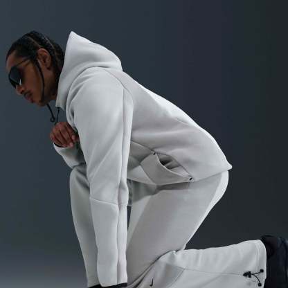 Nike Tech Men's Colour-Block Open-Hem Fleece Trousers - Light Silver/Light Smoke Grey/Black