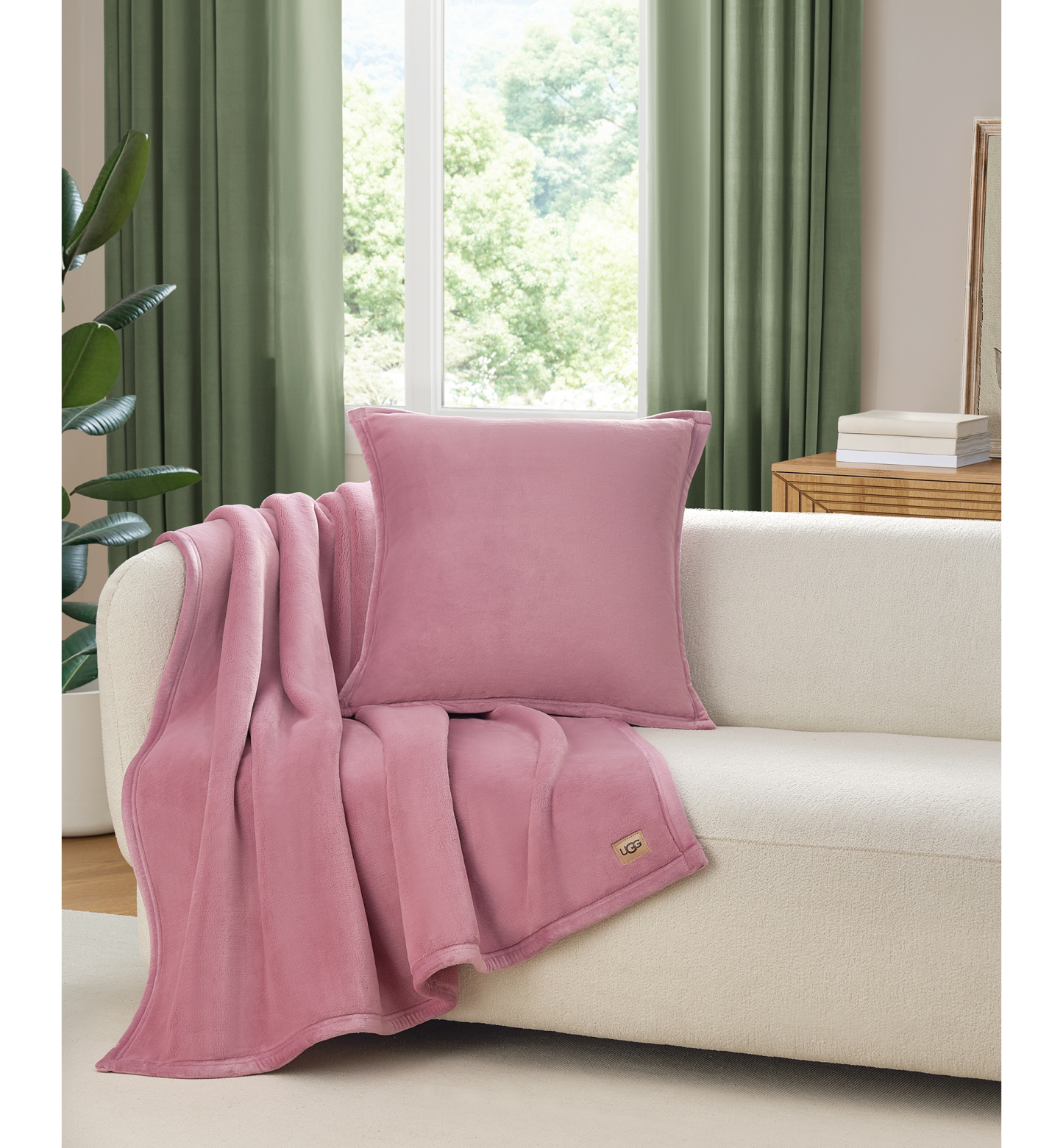 UGG® Coco Soft Throw, 50" x 70" - Dusty Orchid