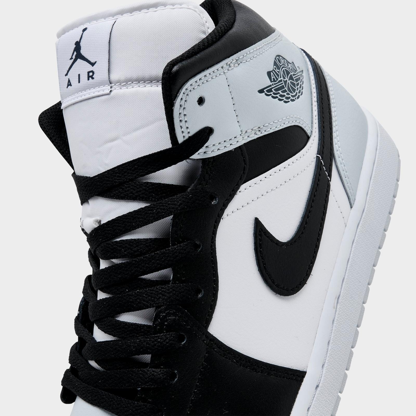 Men's Air Jordan Retro 1 Mid Casual Shoes - Black/Aura/White/Squadron Blue - view 3