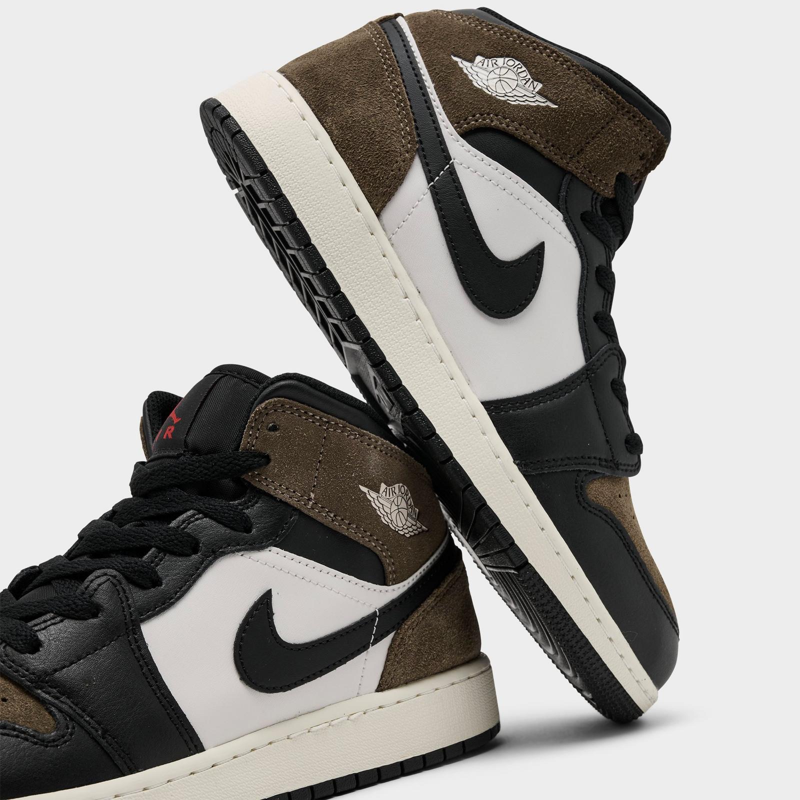 Big Kids' Air Jordan Retro 1 Mid Casual Shoes - Black/Palomino/University Red/Phantom - view 3