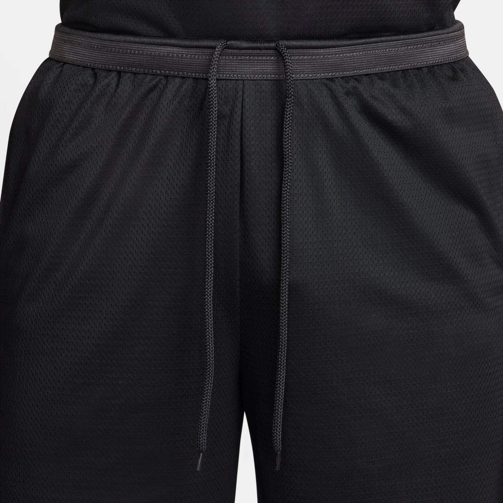 Men's Nike DNA Dri-FIT 8" Basketball Shorts - Black/White/White