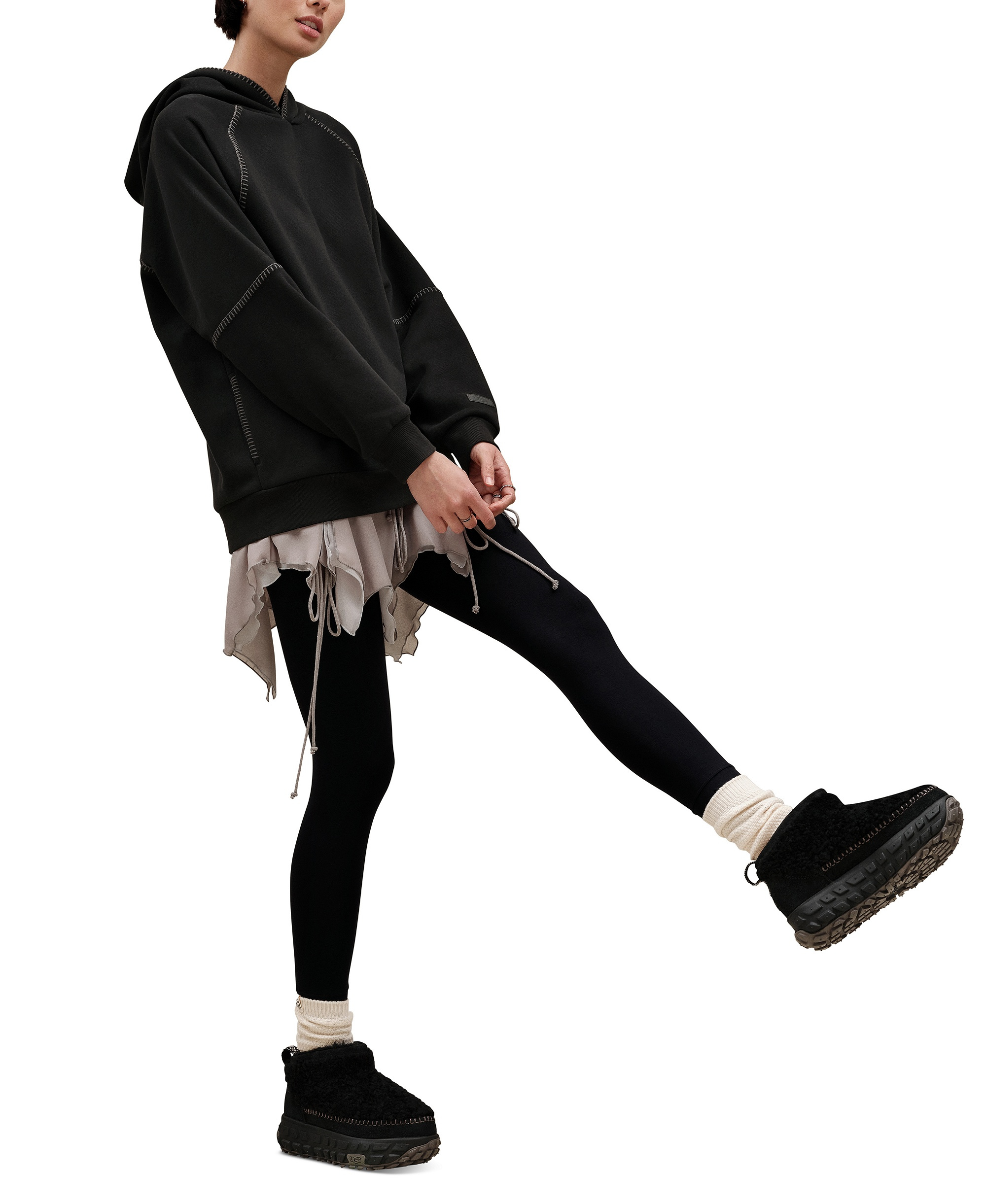 UGG Women's Classic Hoodie - Black
