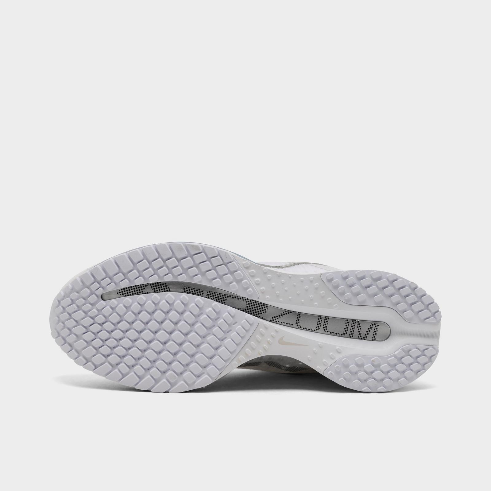 Women's Nike Pegasus Premium Running Shoes - White/Metallic Silver