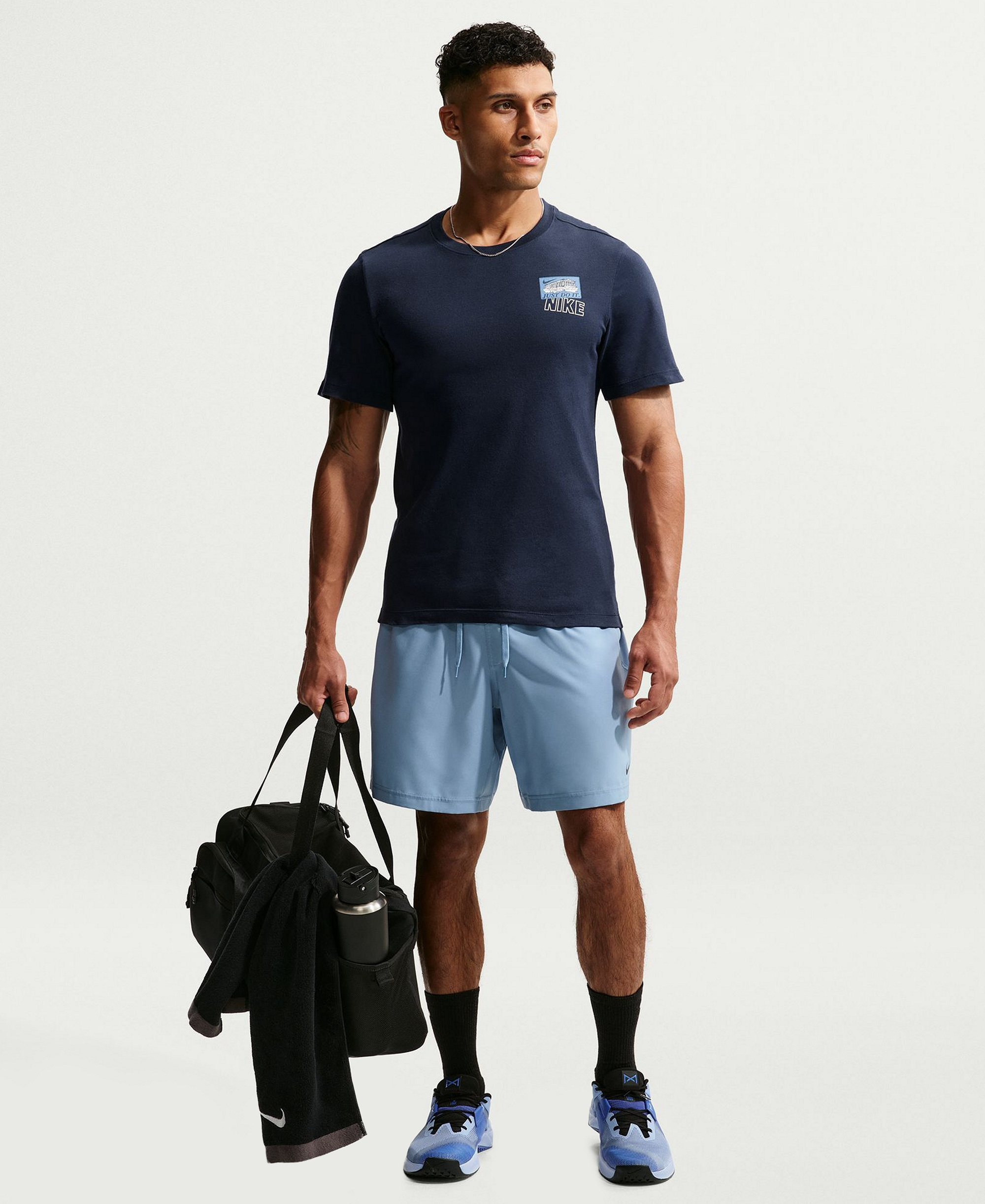 Nike Men's Form Dri-FIT Unlined Versatile 7" Shorts - Work Blue/black