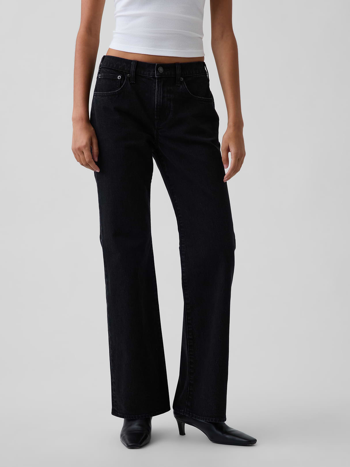 Mid Rise Relaxed Flare Jeans - Black wash
