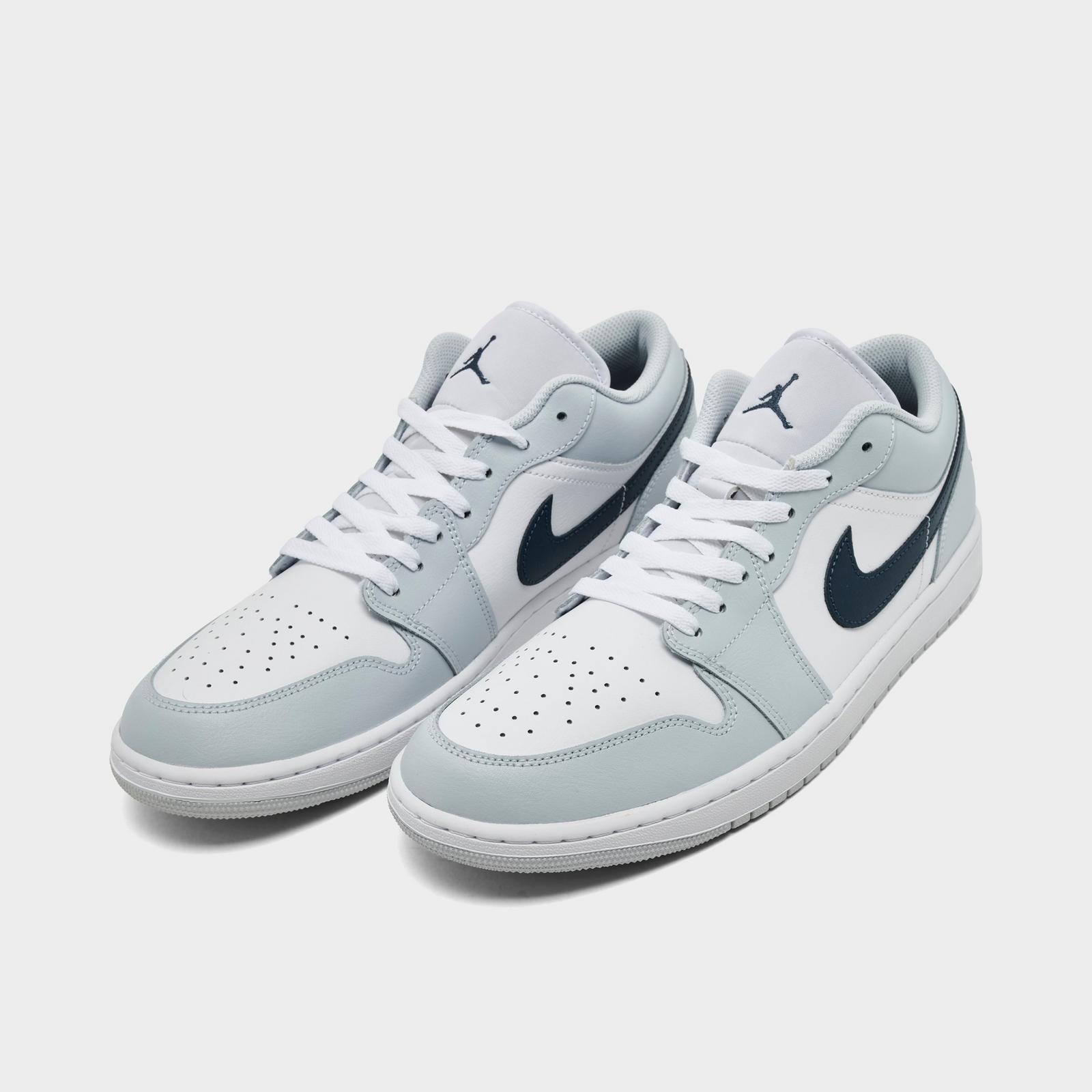 Men's Air Jordan Retro 1 Low Casual Shoes - Aura/White/Squadron Blue - view 2