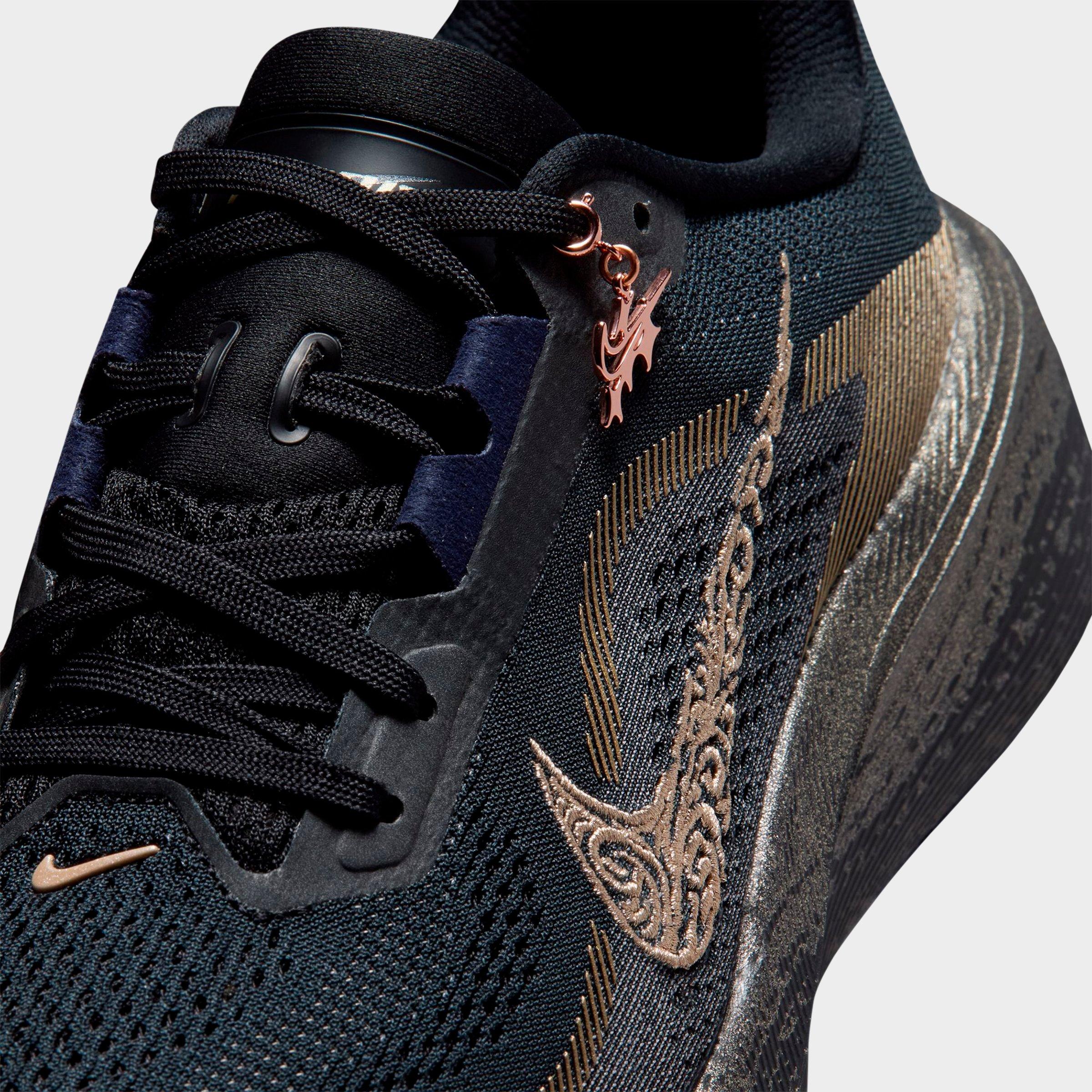 Women's Nithtke Pegasus 42 Running Shoes - Part 1 - Black/Pitch Blue/Blackened Blue/Blur - Detail shot