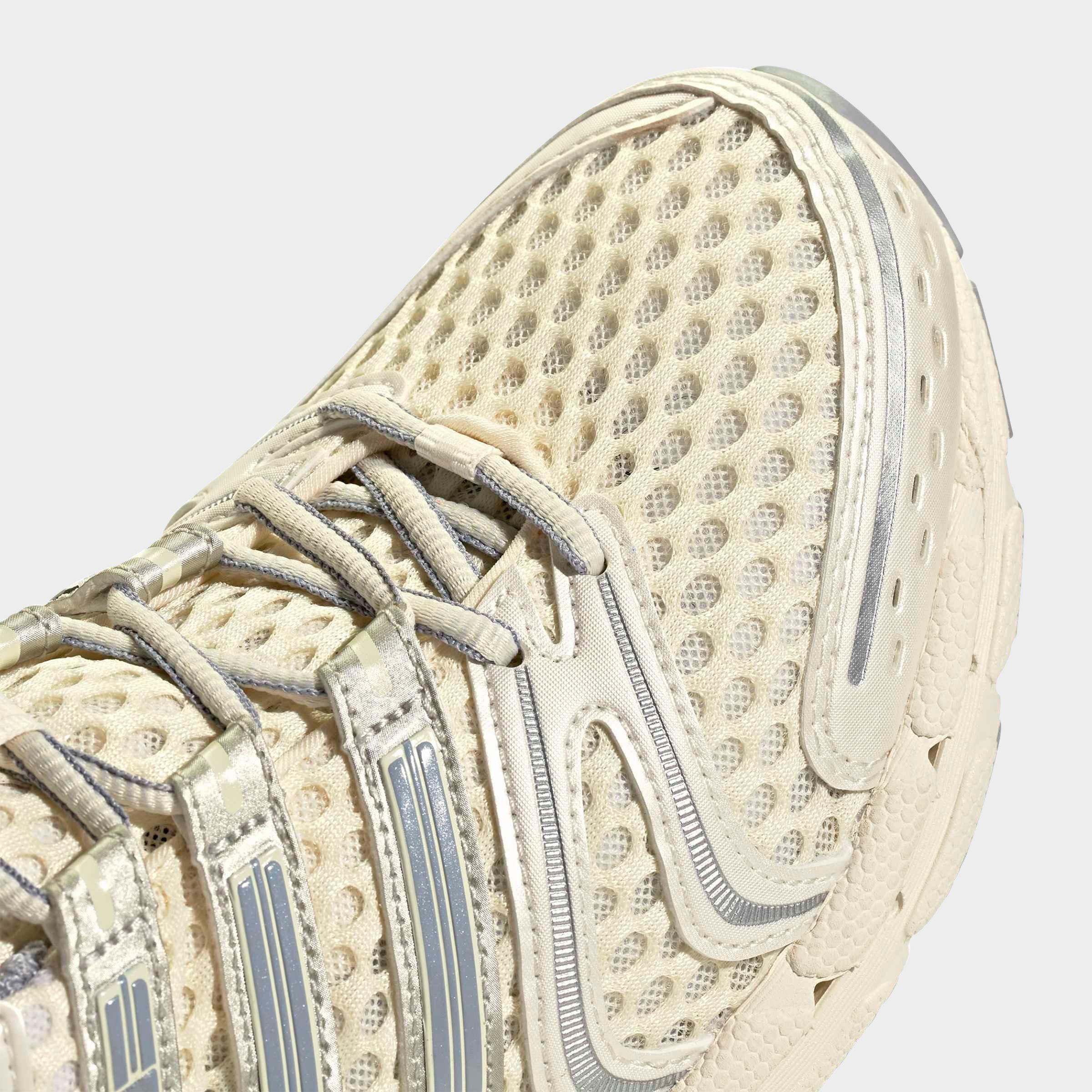 Men's adidas Adistar Control 5 Casual Shoes - Part 2 - Cloud White/Halo Silver/Acid Orange - Detail shot