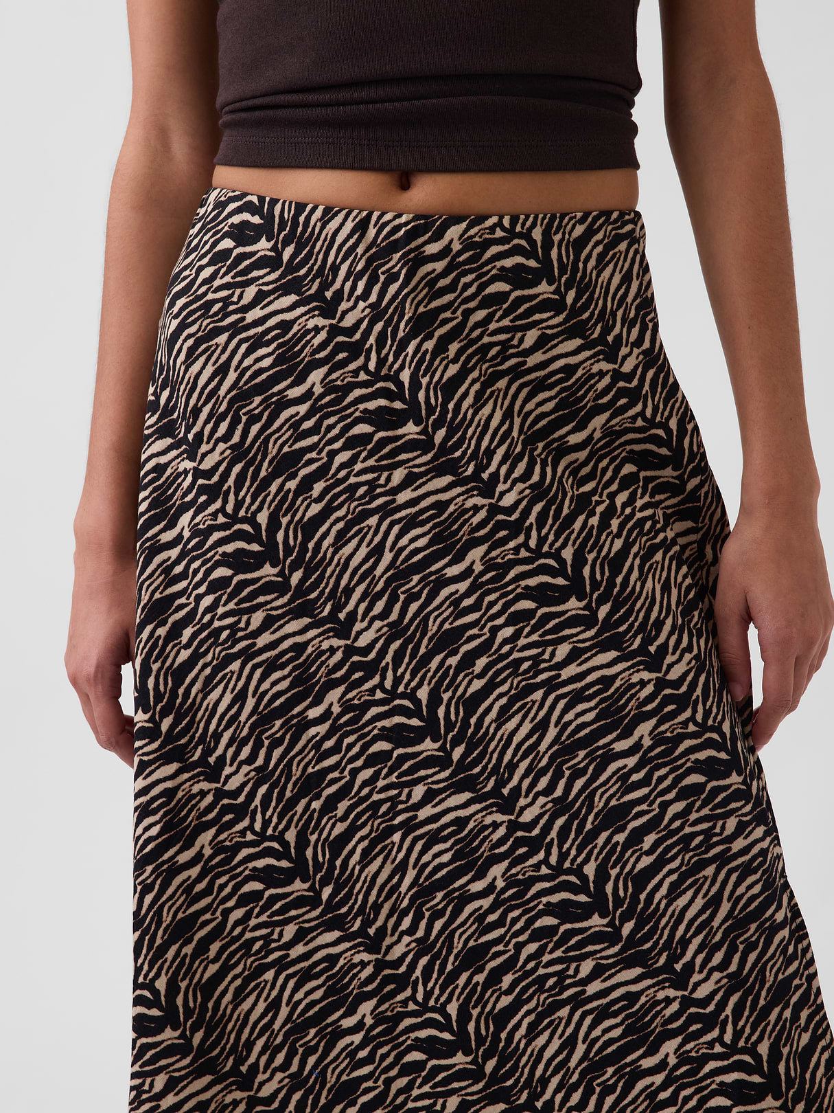 Linen-Blend Maxi Slip Skirt - Black zebra print