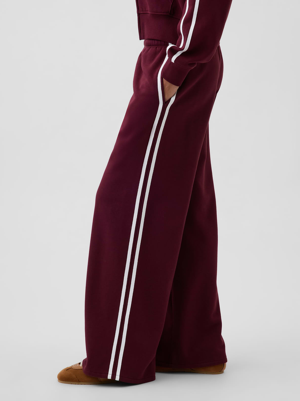 VintageSoft Baggy Sweatpants - Noir red