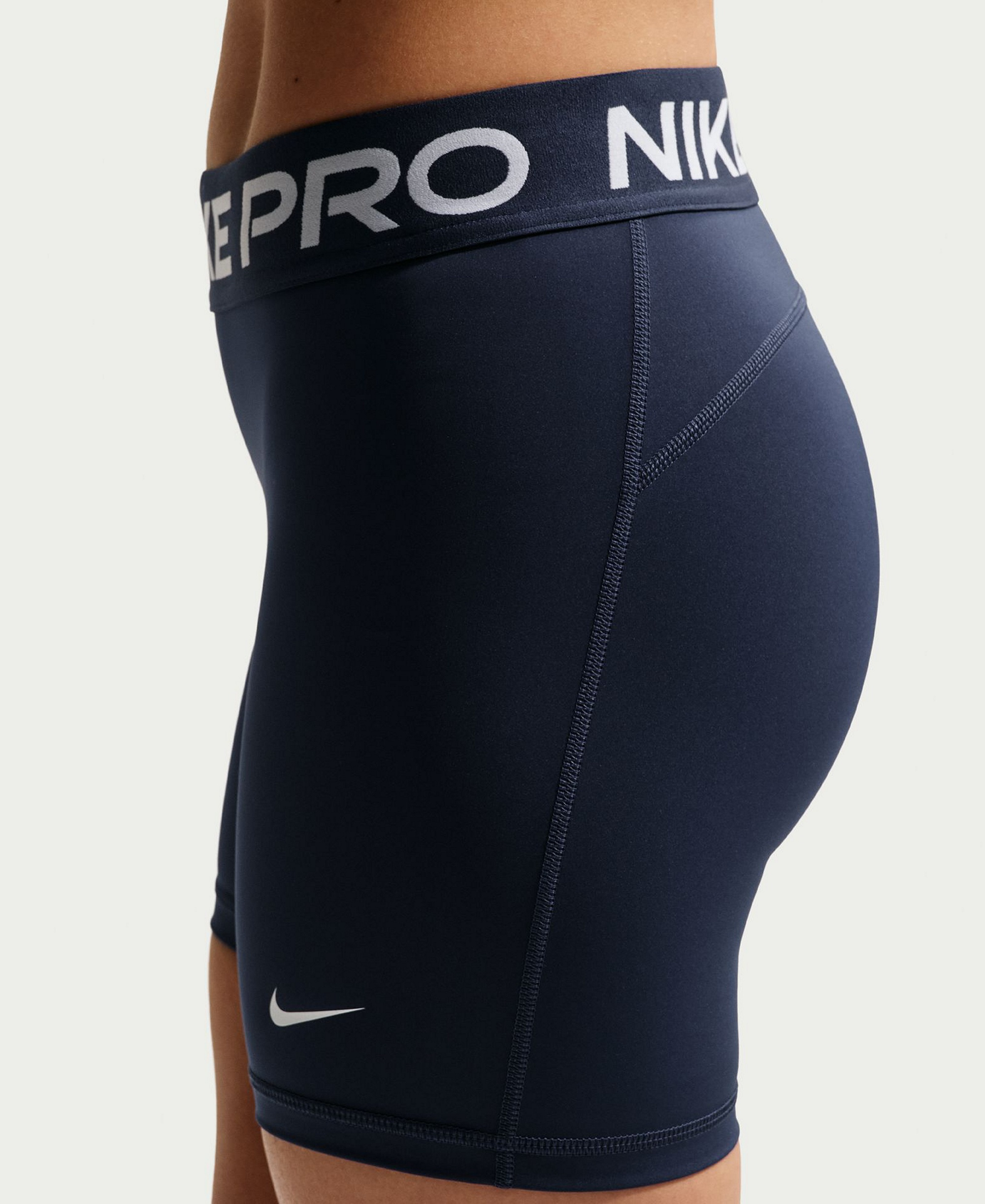 Nike Women's Pro 365 5" Mid-Rise Shorts - Midnight Navy/white