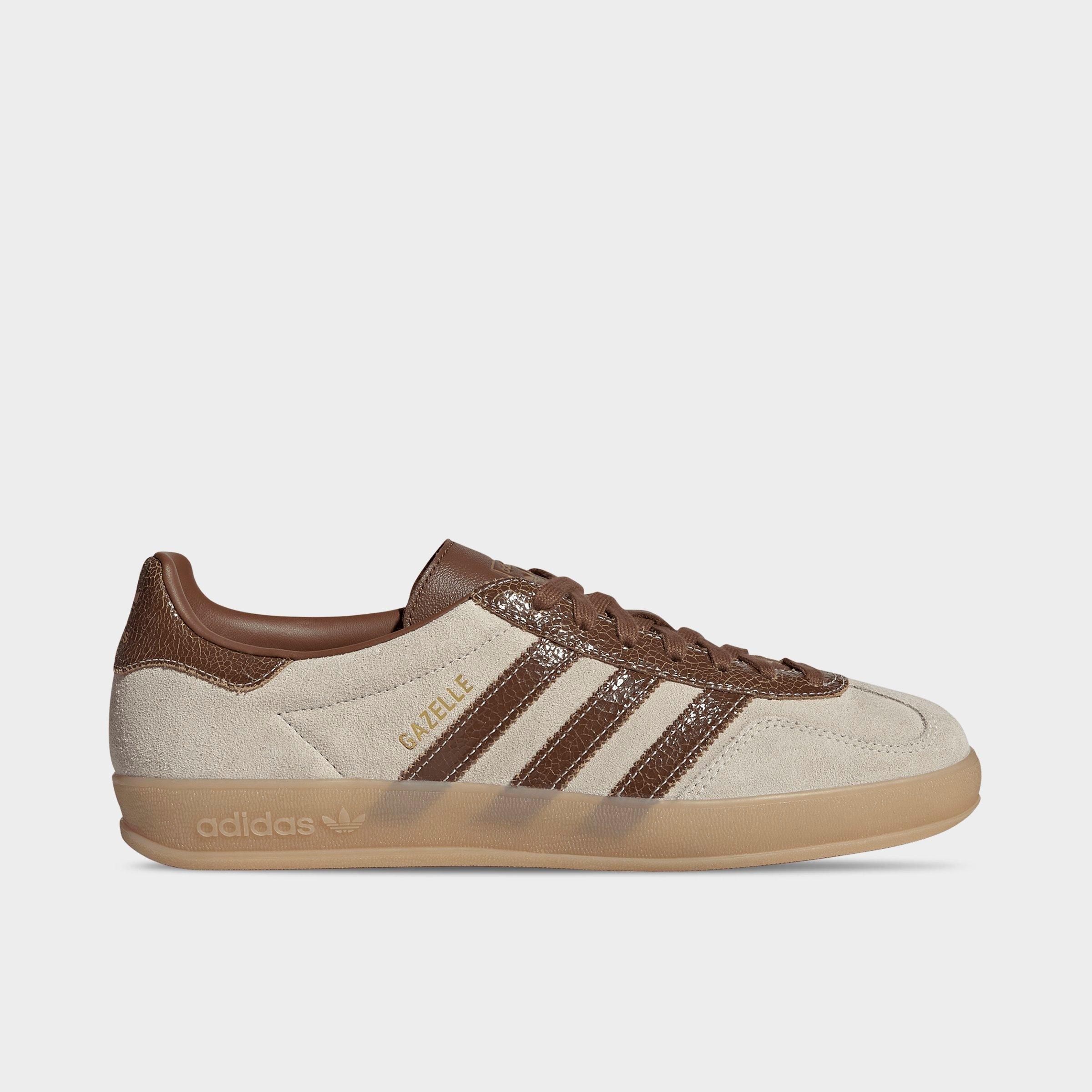 Men's adidas Originals Gazelle Indoor Casual Shoes - Off White/Preloved Brown/Gum - Left shoe facing left. Outside of the shoe.
