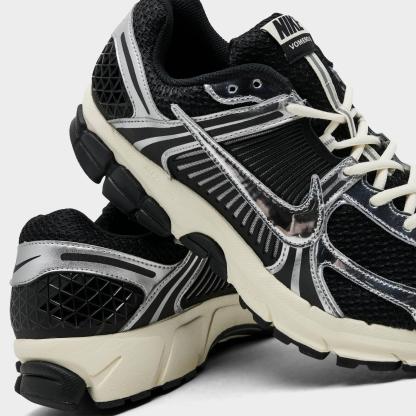 Men's Nike Zoom Vomero 5 Casual Shoes - Black/Metallic Silver/Coconut Milk/Chrome