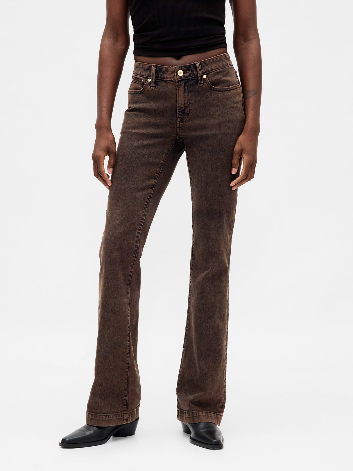 Low Rise Long & Lean Split-Hem Jeans - Dark brown