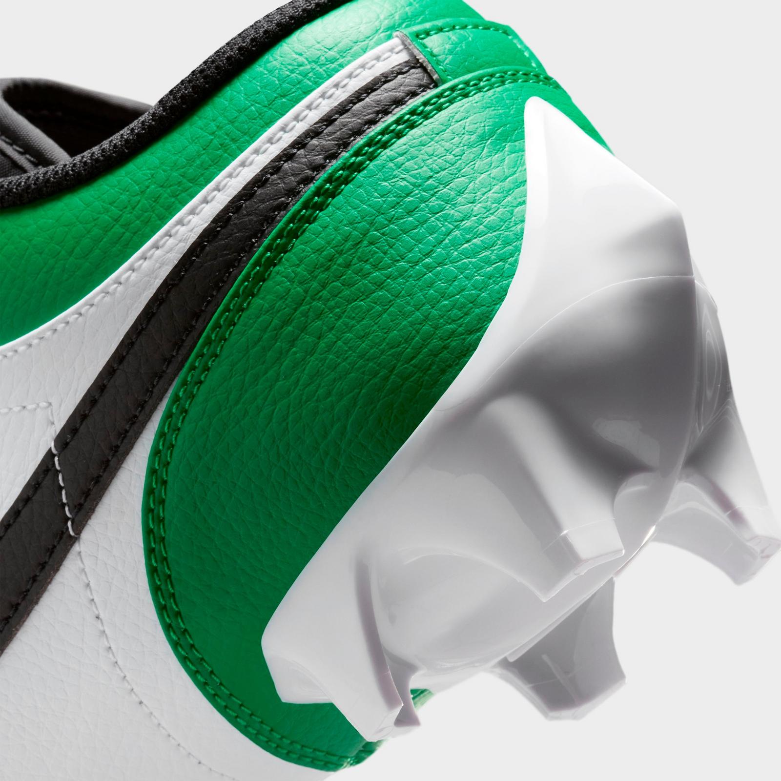 Men's Jordan 1 Low TD Football Cleats - Black/White/Lucky Green - view 3