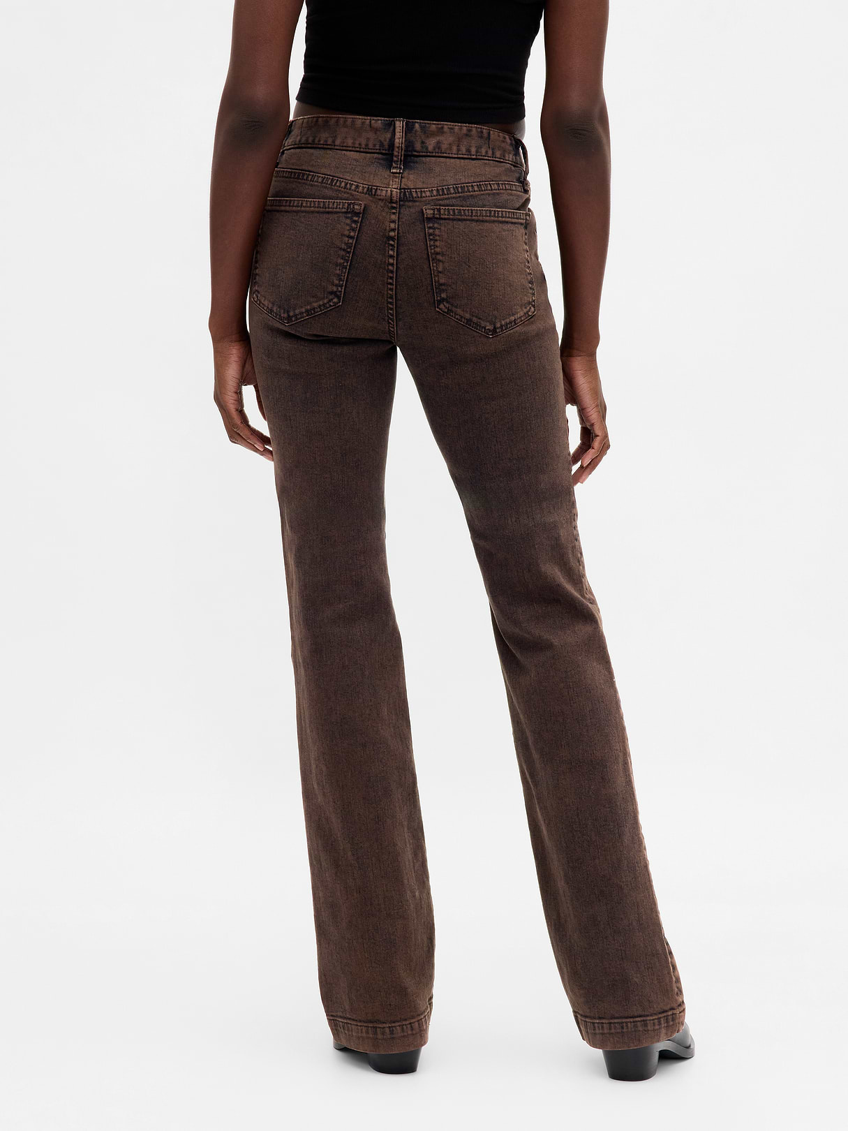 Low Rise Long & Lean Split-Hem Jeans - Dark brown