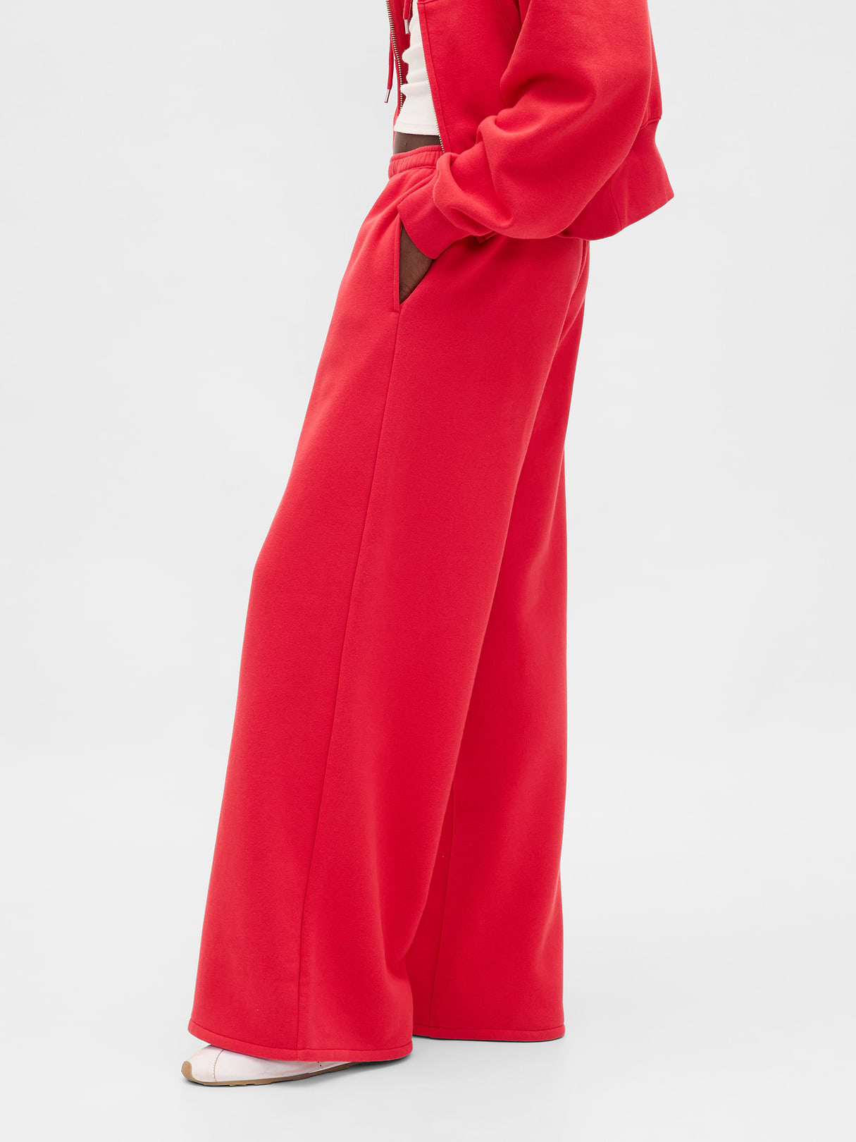 VintageSoft Baggy Sweatpants - Modern red