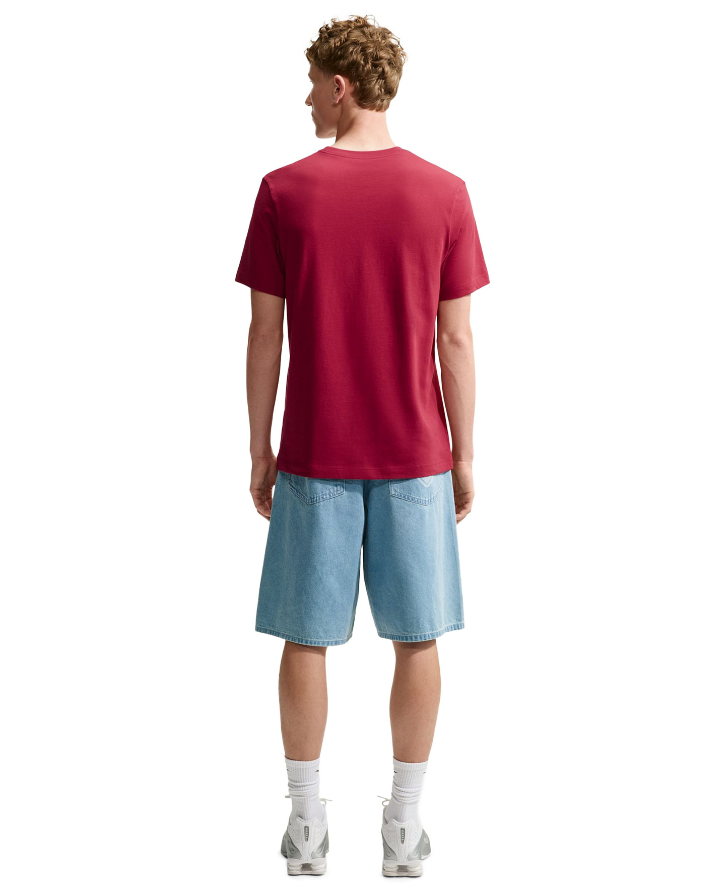 Nike Men's Sportswear Club Crewneck T-Shirt - Tough Red/Football Blue