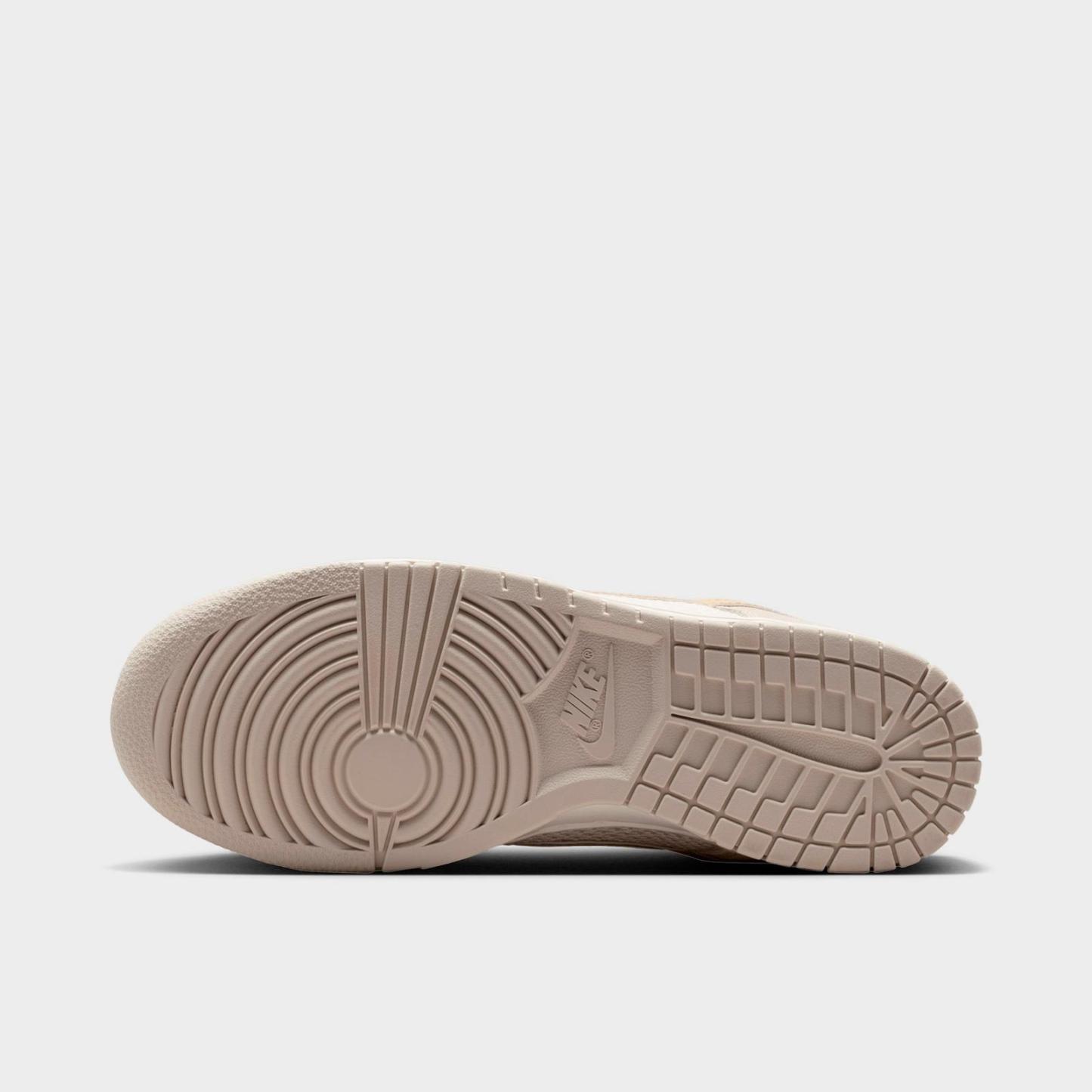 Women's Nike Dunk Low SE Casual Shoes - Sail/Light Orewood Brown/Sail/Linen