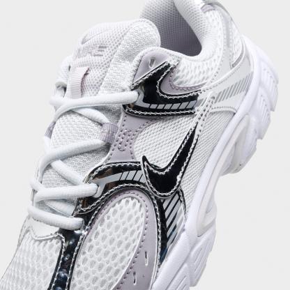 Big Kids' Nithtke V5 RNR Casual Shoes - Off White/Metallic Silver/Vast Grey - Detail shot