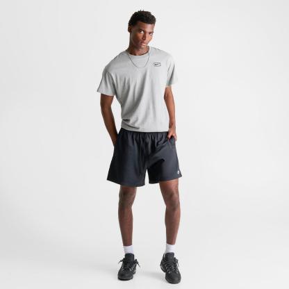 Men's Nike Club Woven 6" Flow Shorts - Black/White
