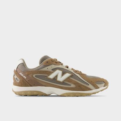 Women's New Balance 204L Casual Shoes - Mushroom/Arrid Stone - view 1