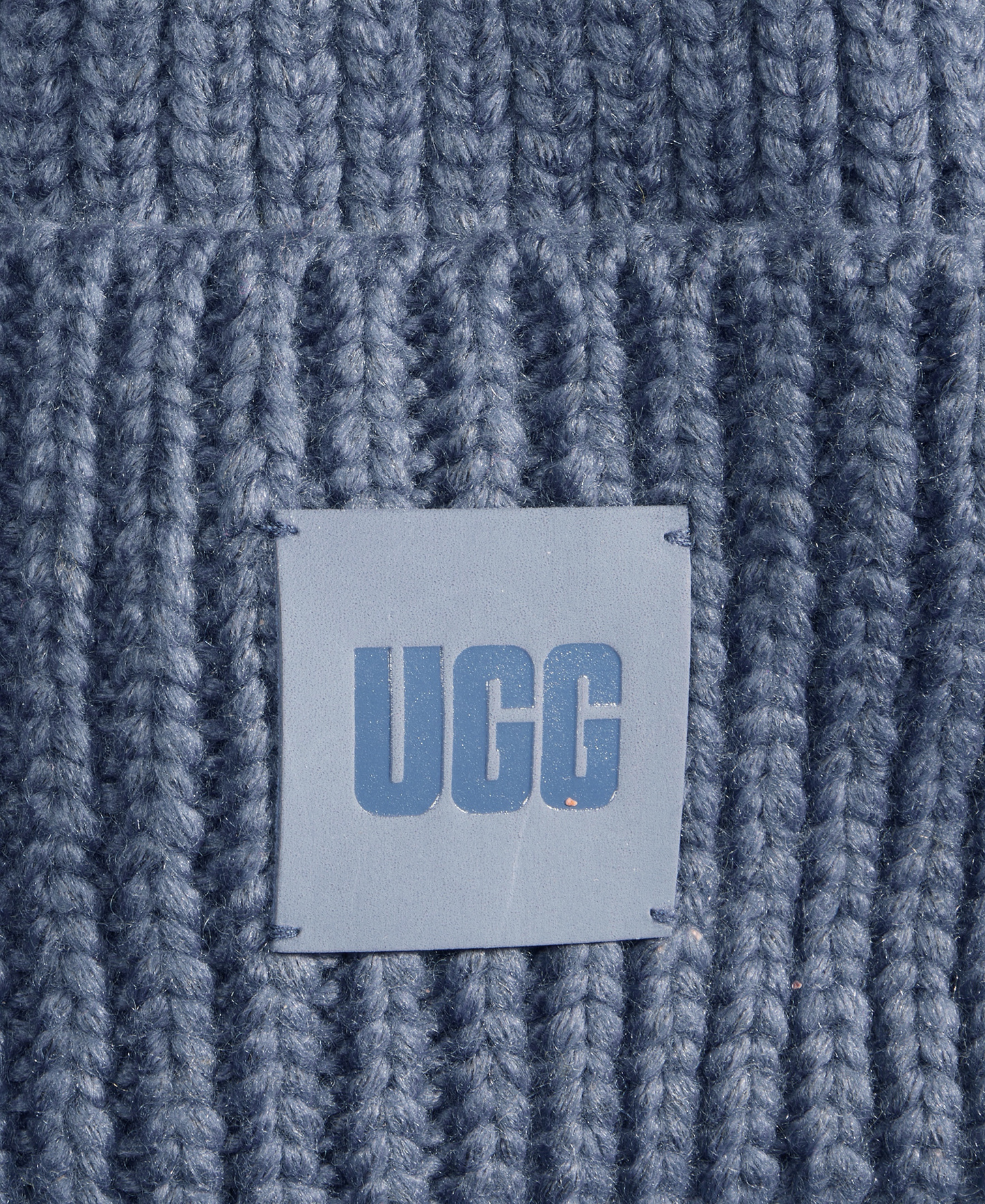 UGG® Men's Chunky Ribbed Beanie - Medium Blue
