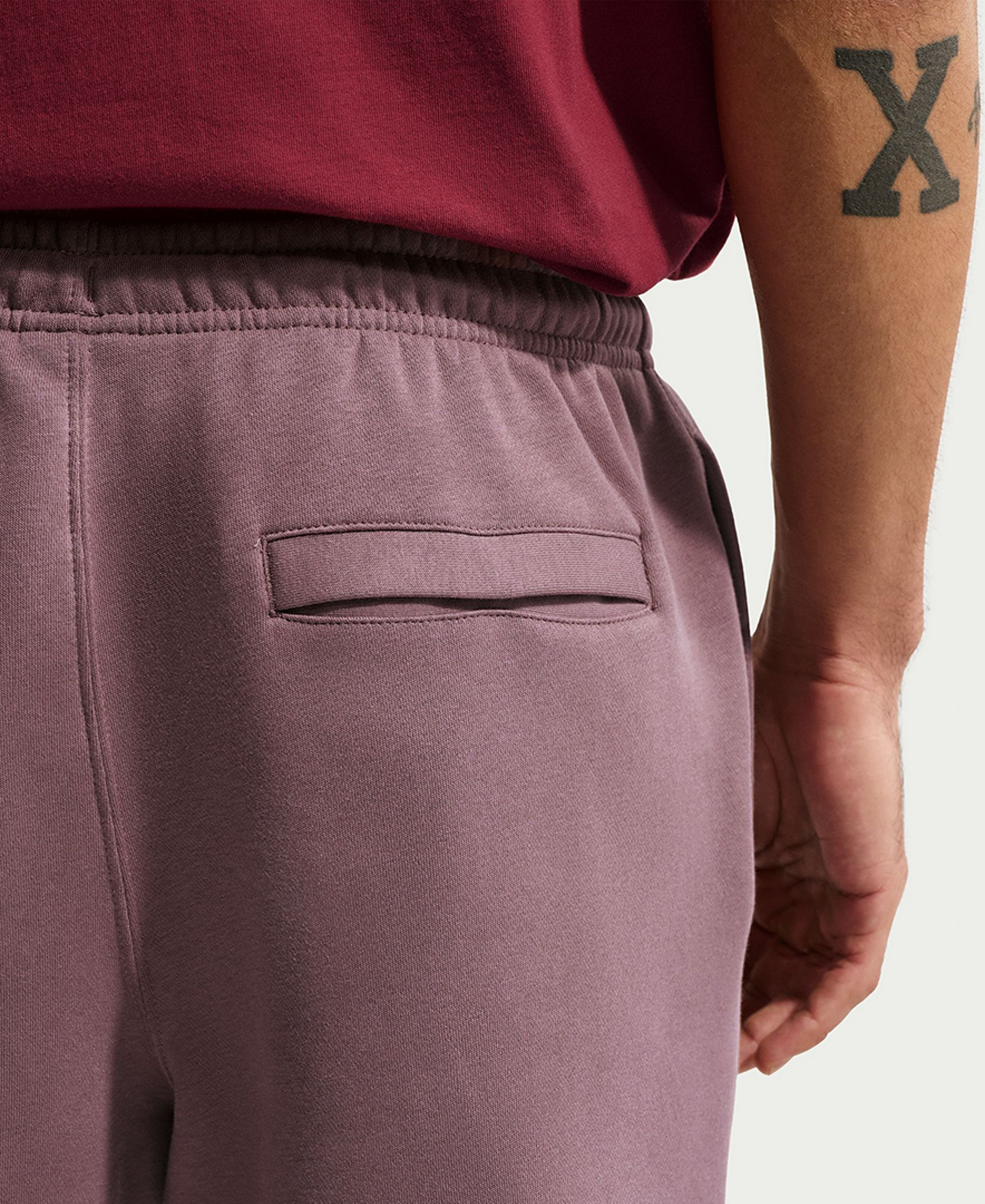 Nike Men's Sportswear Club Drawstring Jogger Pants - Tattoo/White