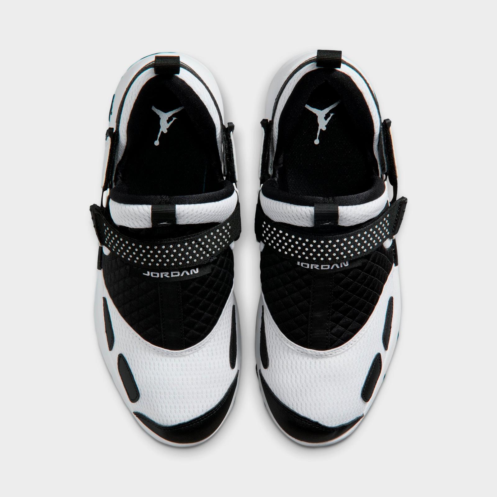 Women's Jordan Trunner LX Casual Shoes - White/Black/Reflective Silver - view 5