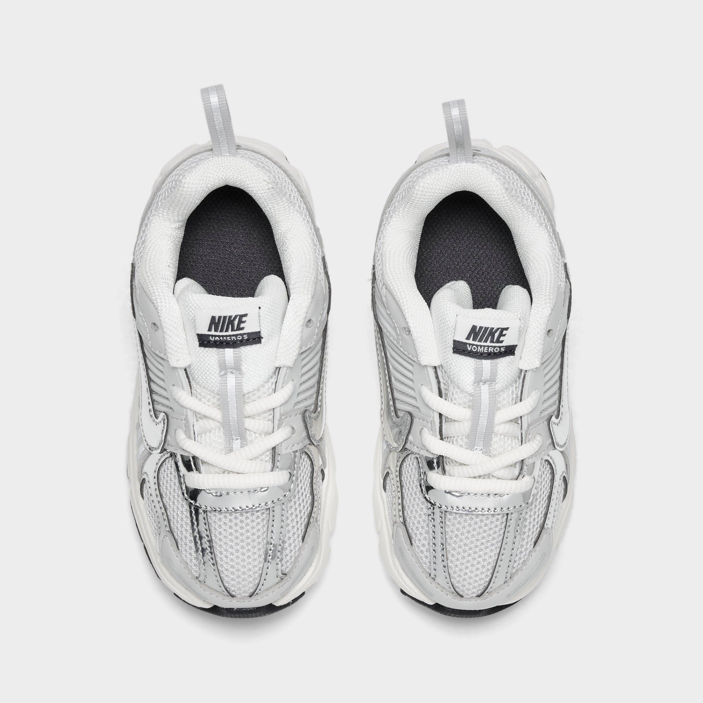 Kids' Toddler Nithtke Vomero 5 Casual Shoes - Photon Dust/Gridiron/Chrome - Top view