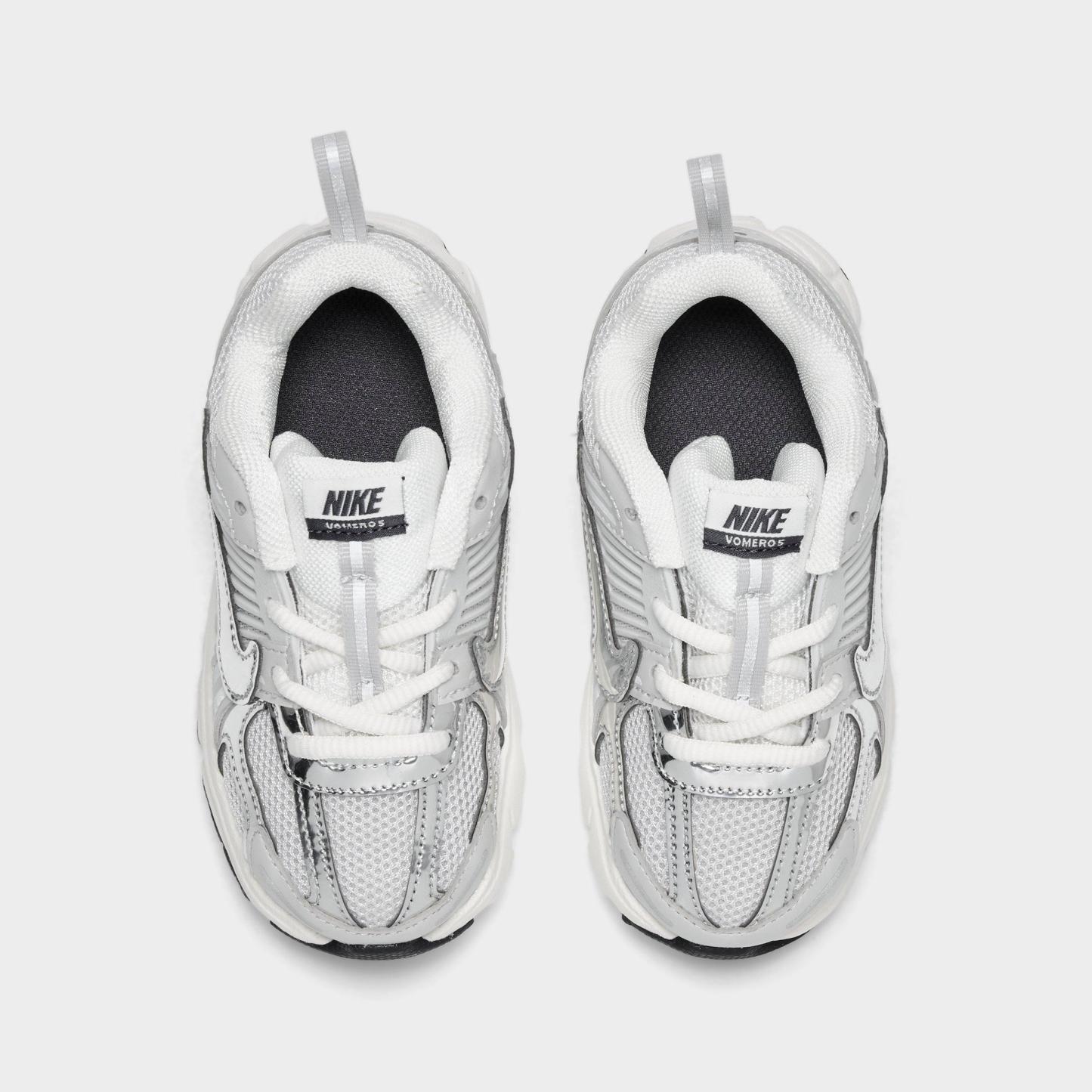 Kids' Toddler Nithtke Vomero 5 Casual Shoes - Photon Dust/Gridiron/Chrome - Top view