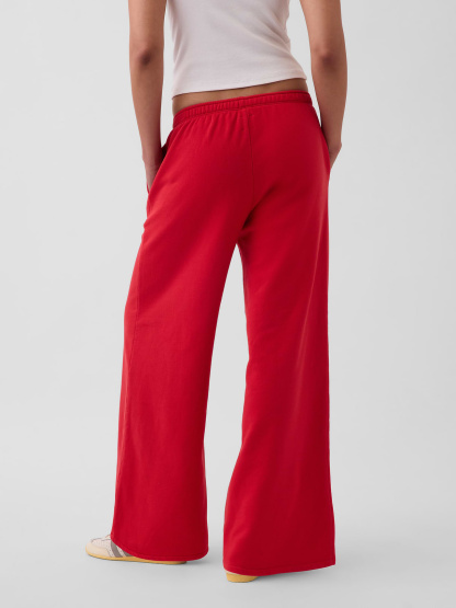 VintageSoft Baggy Sweatpants - Modern red