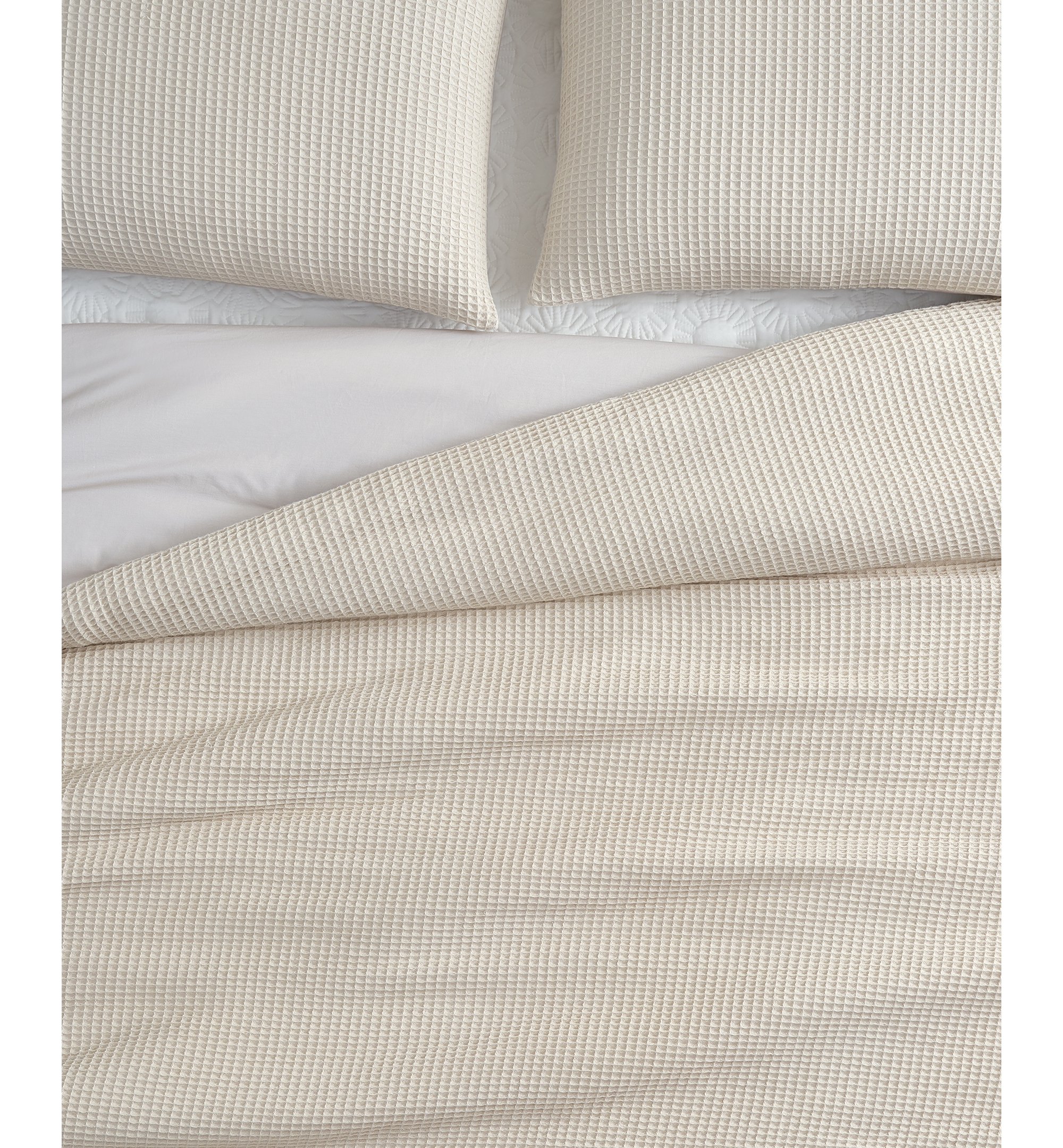 UGG® Kyla Waffle Comforter Set - Cream