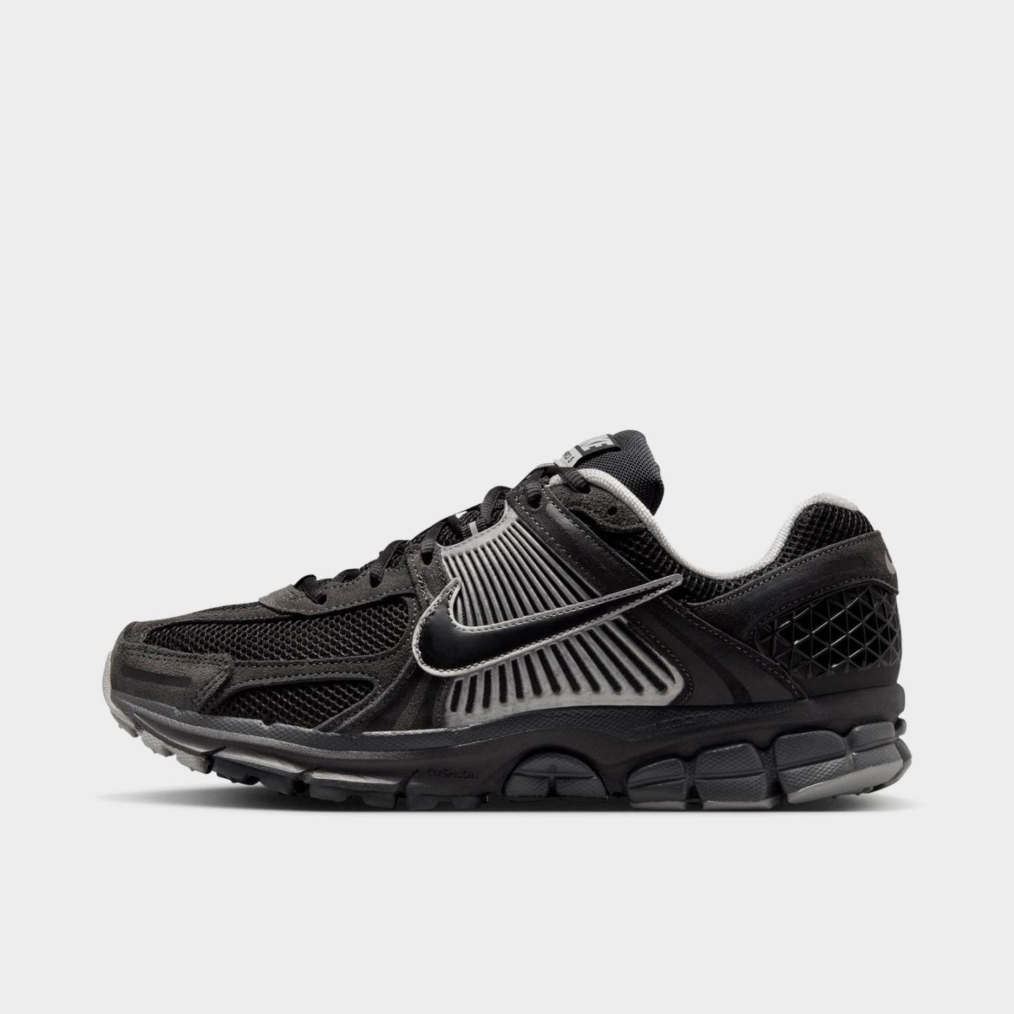 Men's Nike Zoom Vomero 5 Casual Shoes - Anthracite/Chrome/Flat Silver/Black