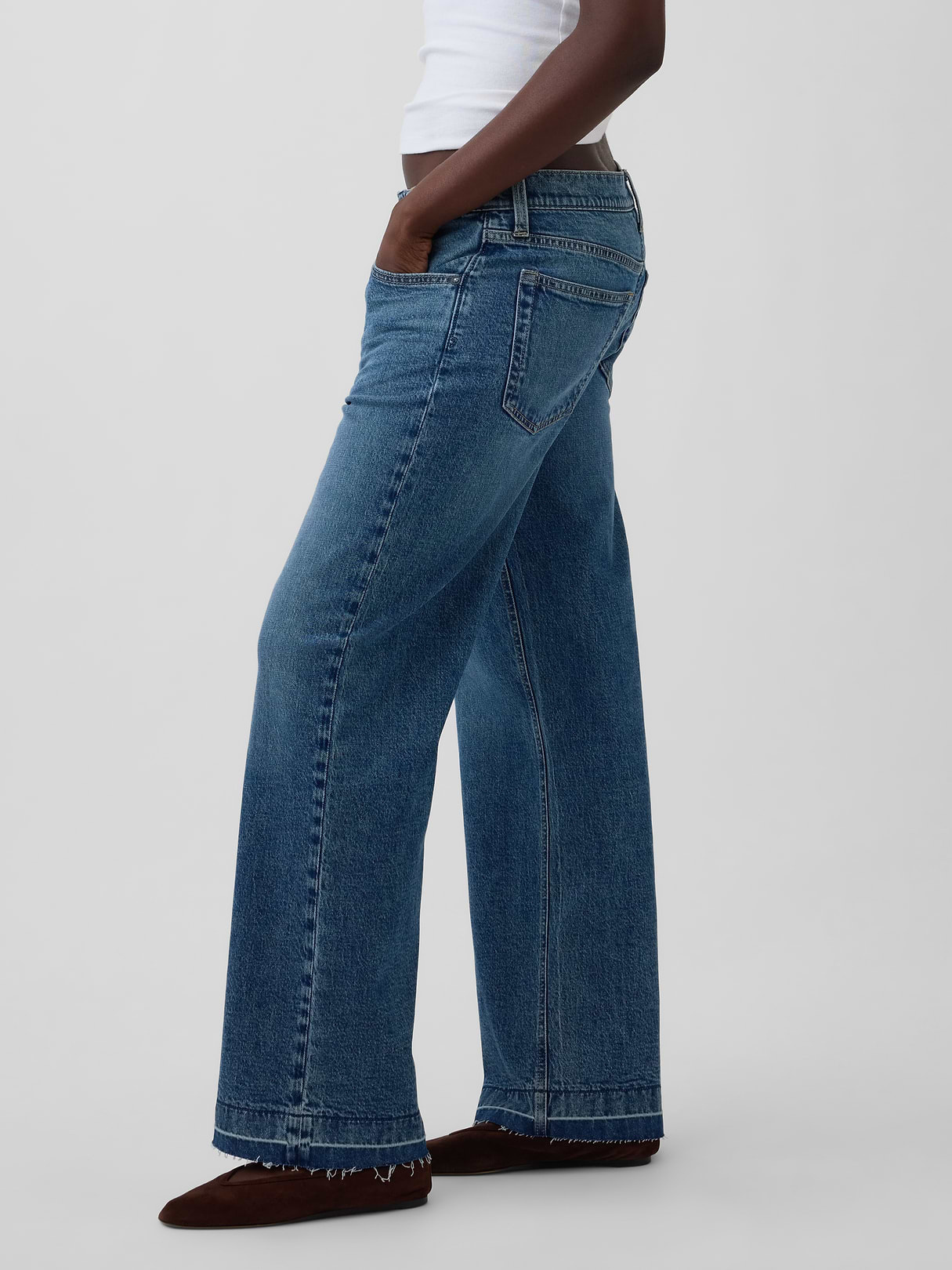 Low Rise '90s Loose Jeans - Medium wash