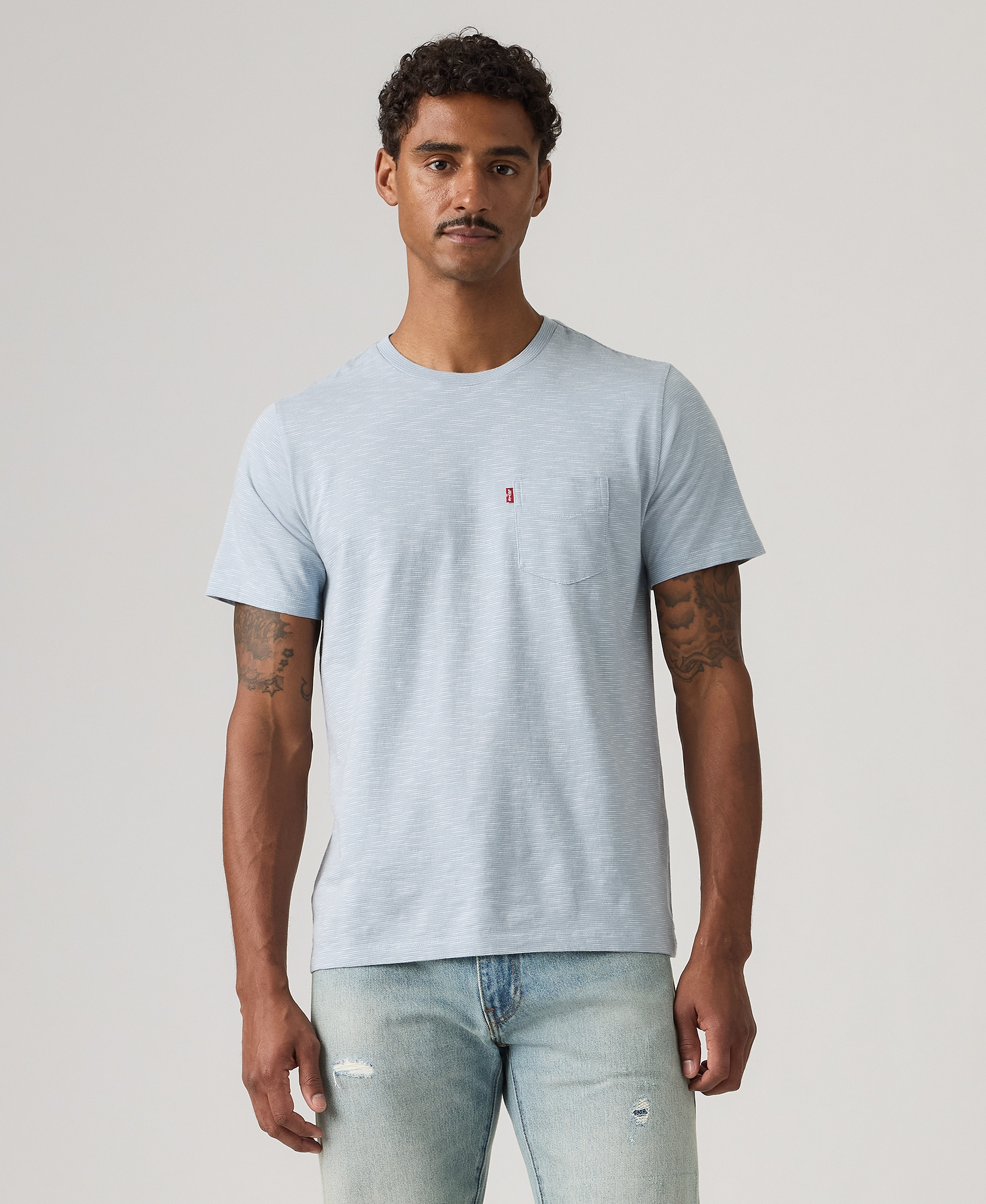 Levi's Men's Classic Pocket Crewneck Short-Sleeve T-Shirt - Chambray