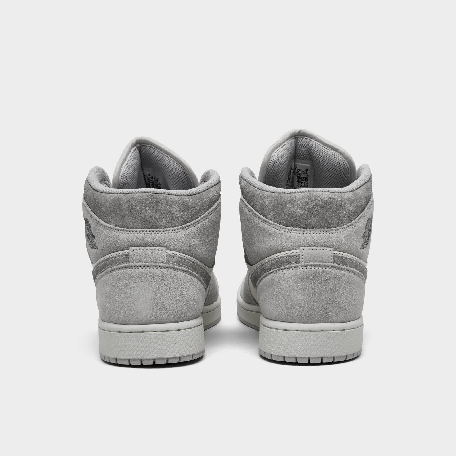 Men's Air Jordan Retro 1 Mid SE Casual Shoes - Neutral Grey/Sail/Smoke Grey - view 4