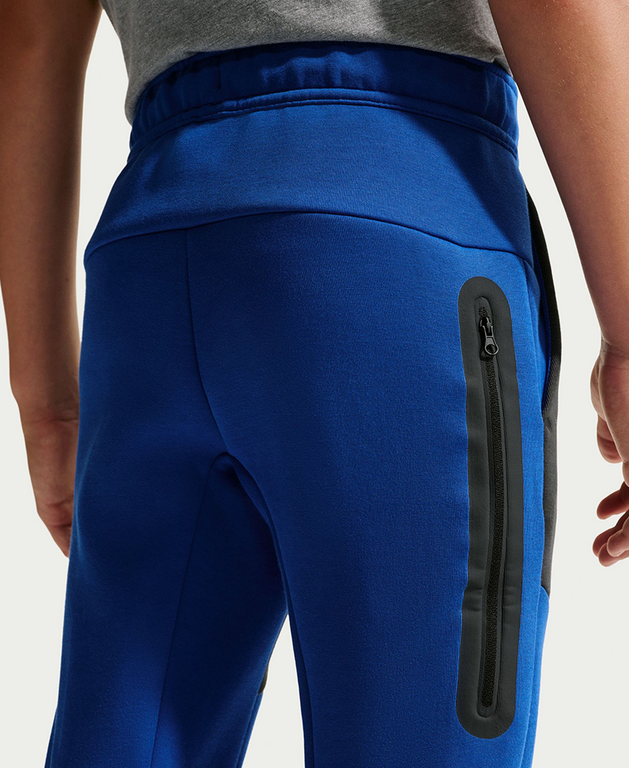 Nike Boys' and Girls' 7-20 Sportswear Tech Fleece Jogger Pants - Gamerl/Bla