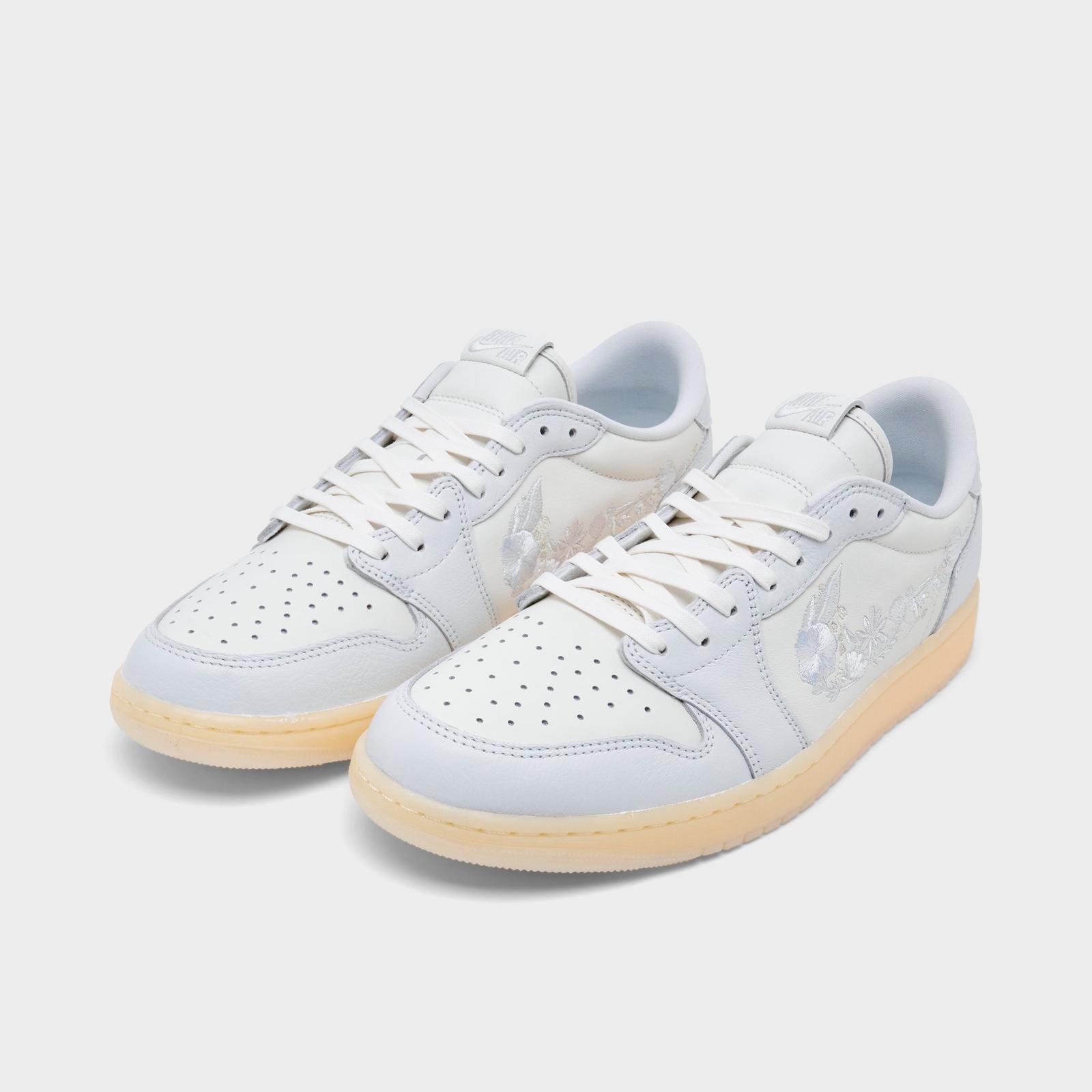 Air Jordan Retro 1 Low OG SE Casual Shoes - Sail/Off-White/Coconut Milk - view 2