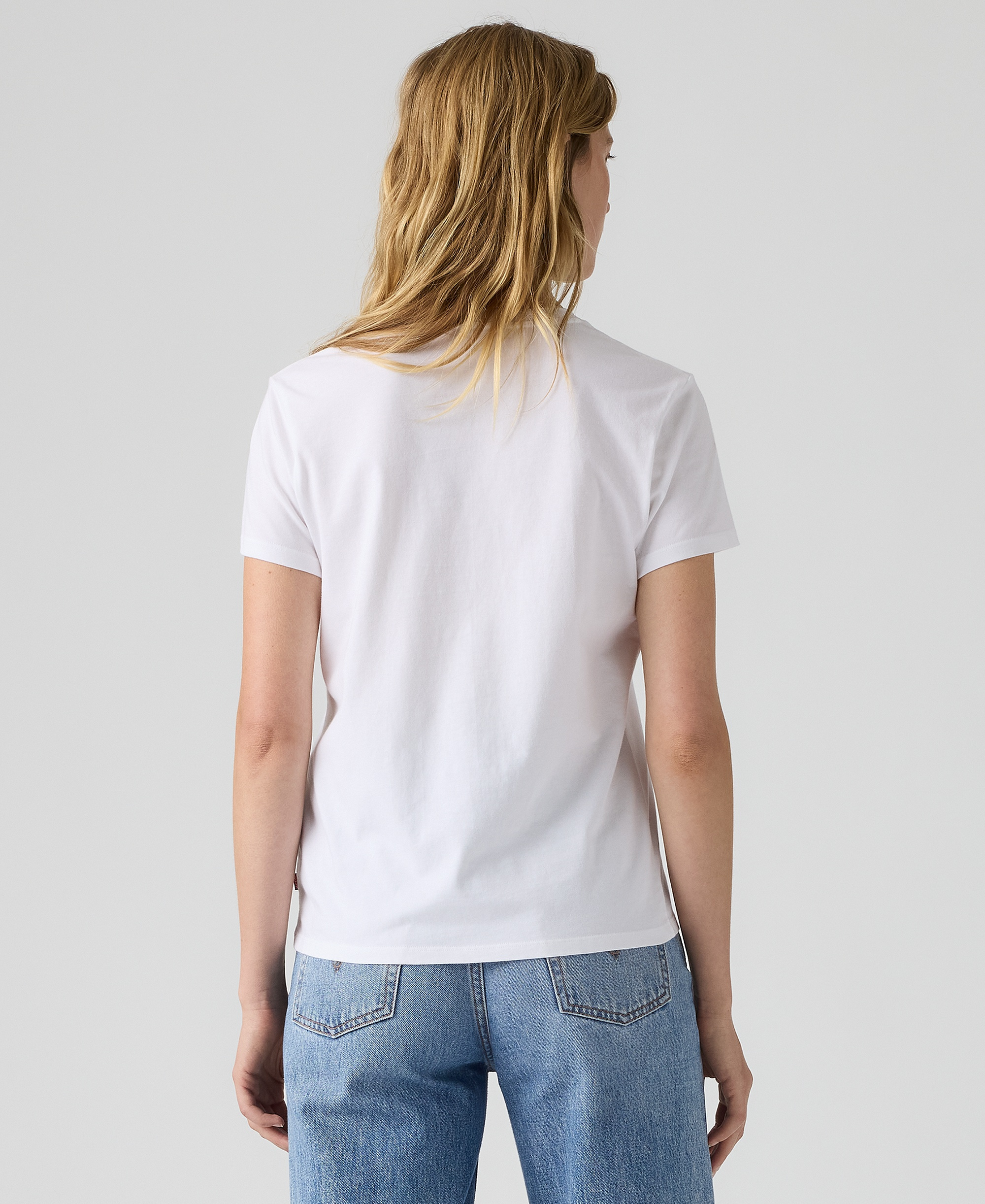Levi's Women's Perfect Graphic Logo Cotton T-Shirt - Inga Dot Bw Fill Bright White