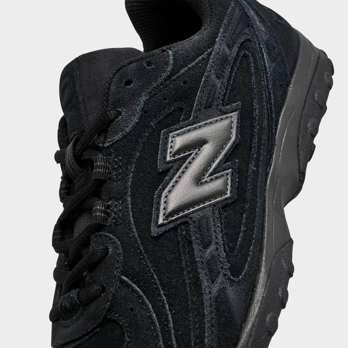 Women's New Balance 204L Casual Shoes - Black/Black - view 3