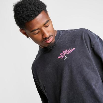 Men's Jordan Flight Retro Illustration Graphic T-Shirt - Black/White