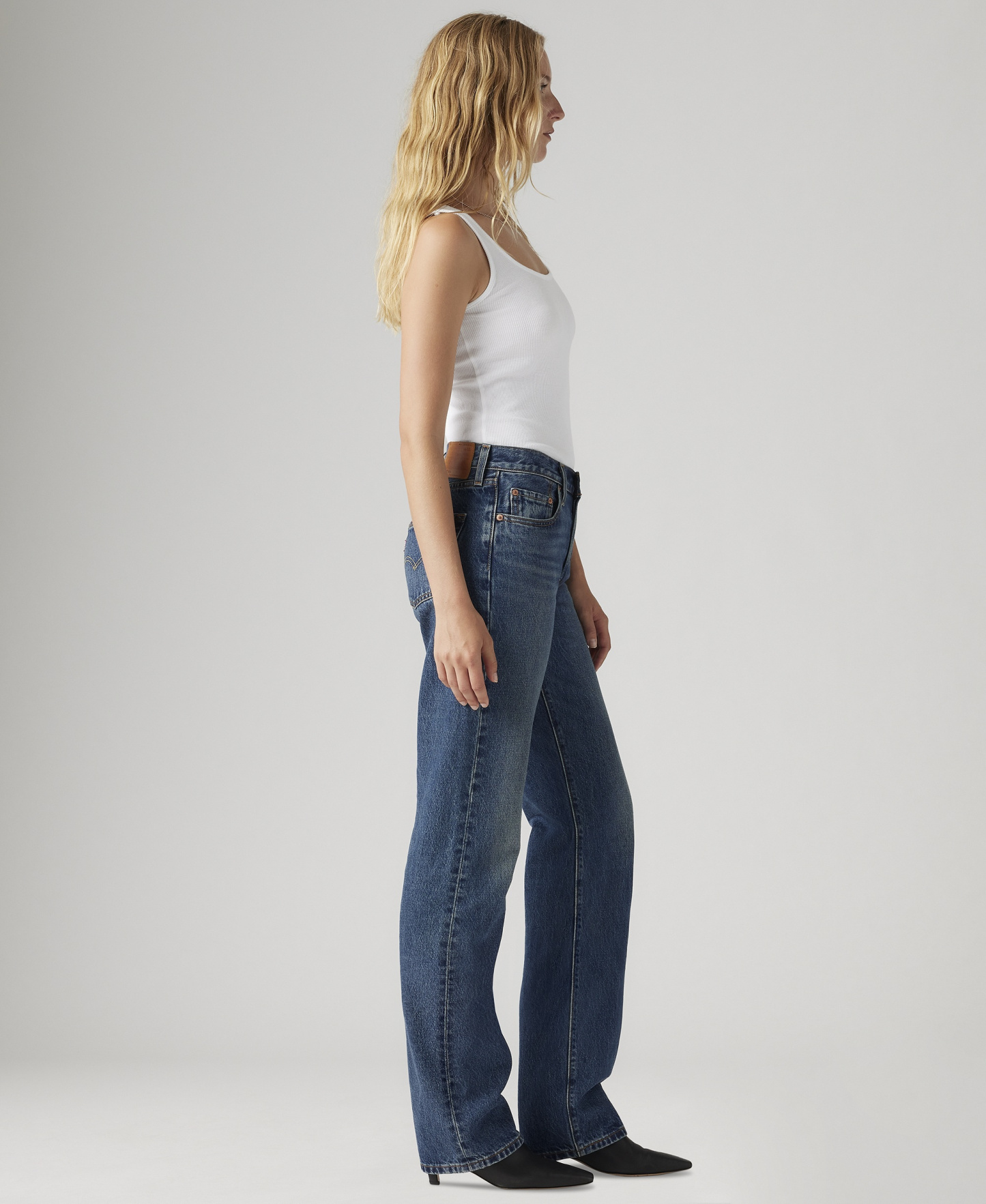 Levi's Premium Women's 501 90's Mid-Rise Straight-Fit Jeans 30" - Flash Full