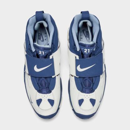 Men's Nike Air Diamond Turf 2 Casual Shoes - Sail/Mystic Navy/Blue Grey/Metallic Gold