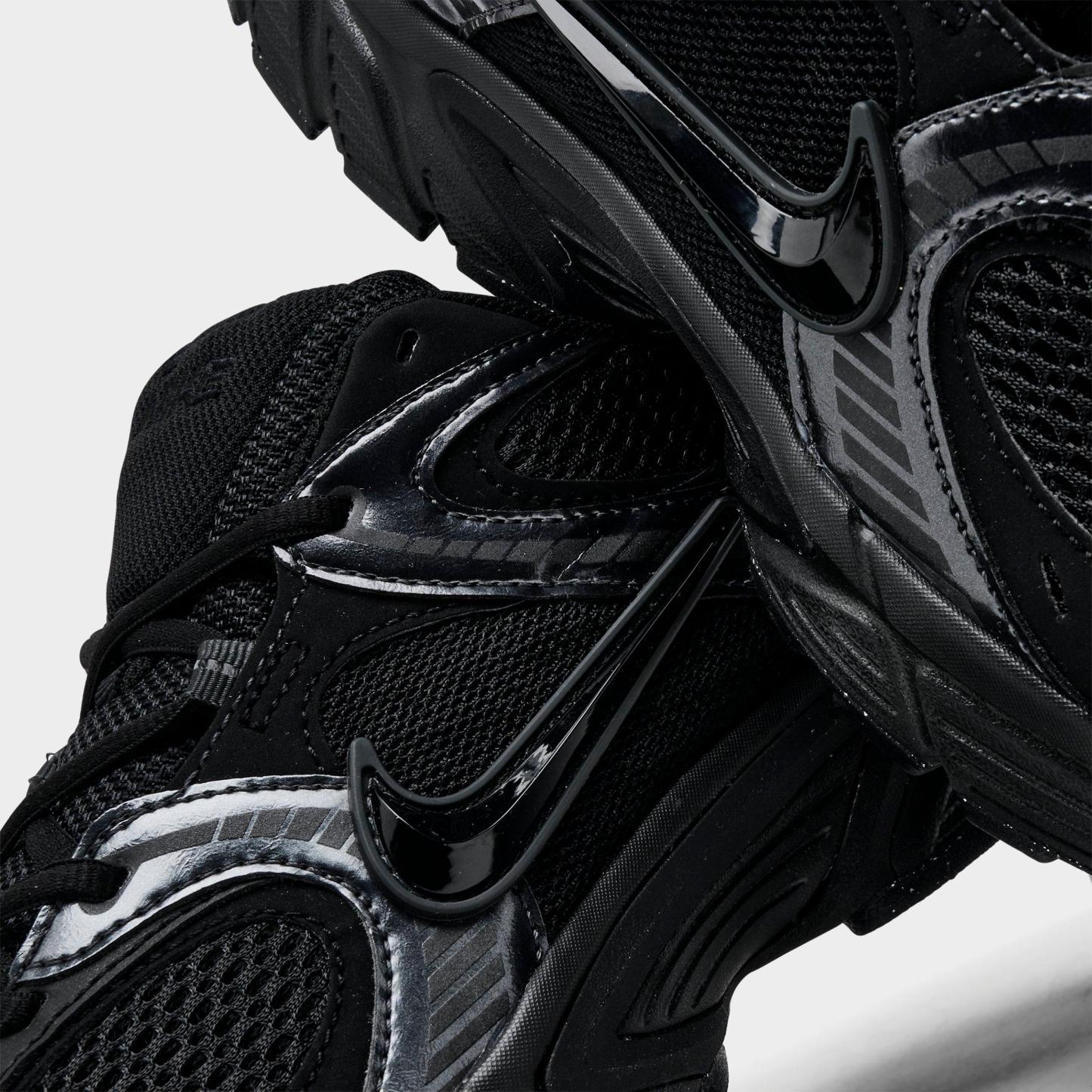 Men's Nithtke V5 RNR Casual Shoes - Part 1 - Black/Black/Anthracite - Detail shot