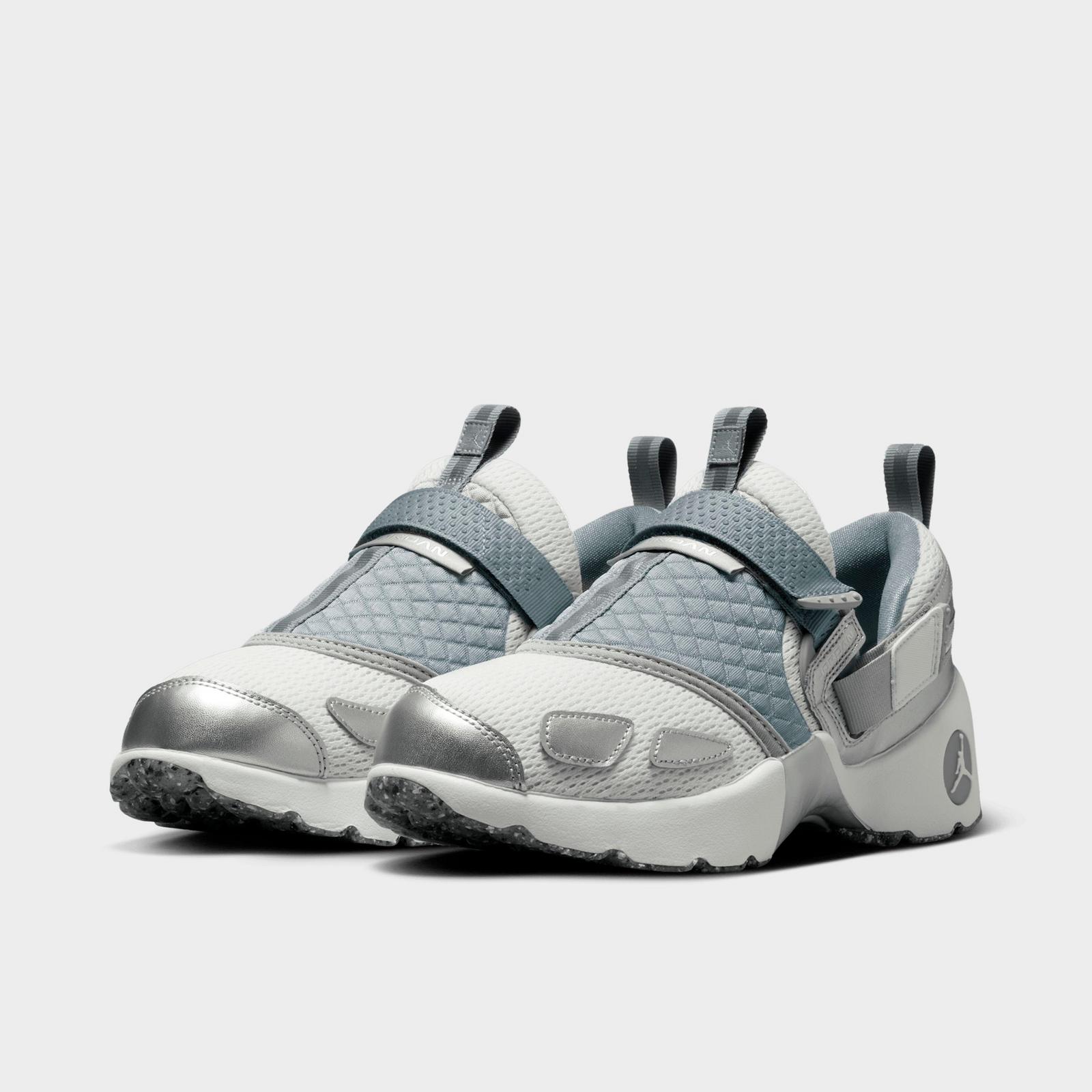 Women's Jordan Trunner LX Casual Shoes - Wolf Grey/Reflective Silver/Summit White - view 2