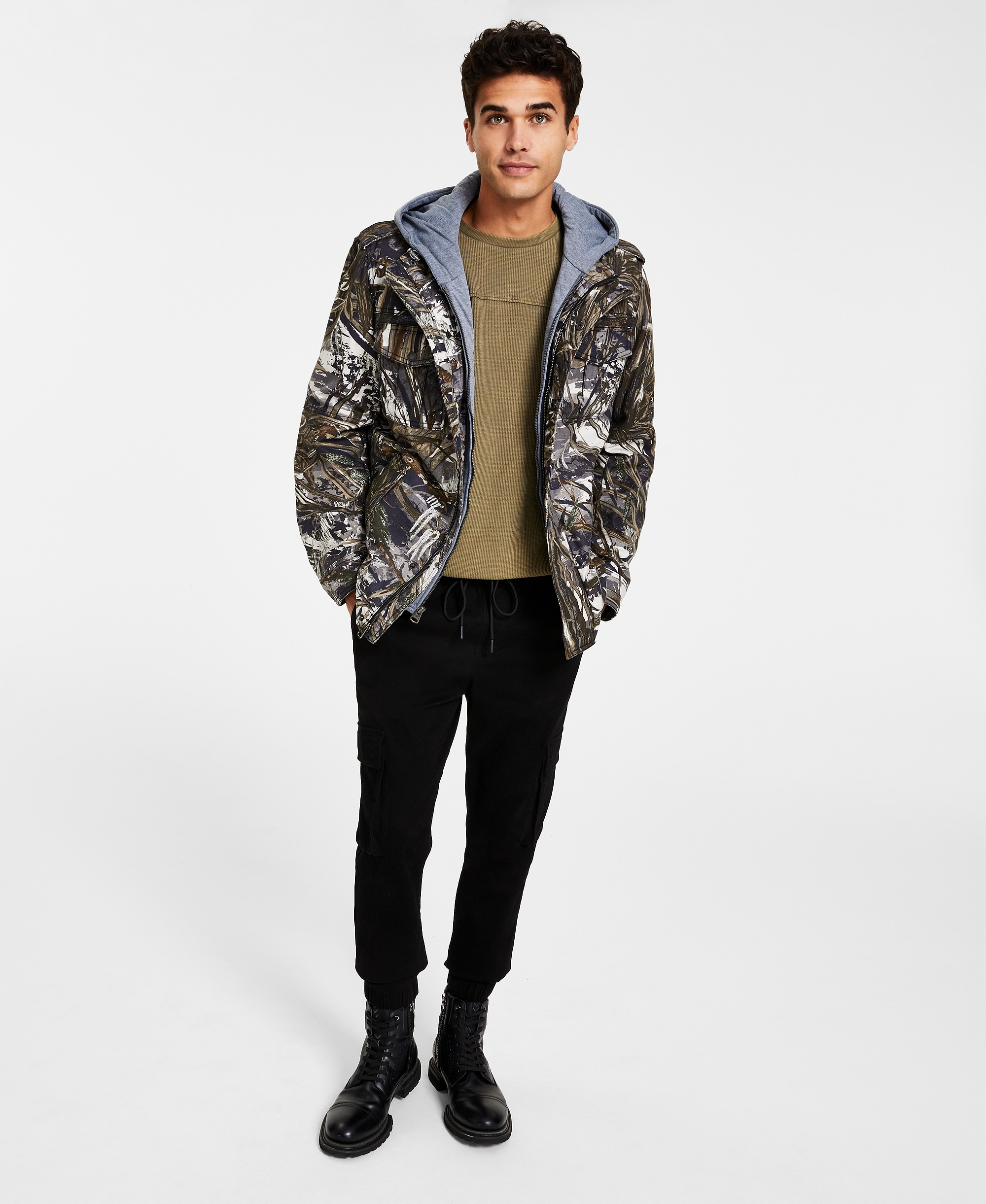 Levi's Men's Two Pocket Hooded Trucker Jacket - Real Tree Print