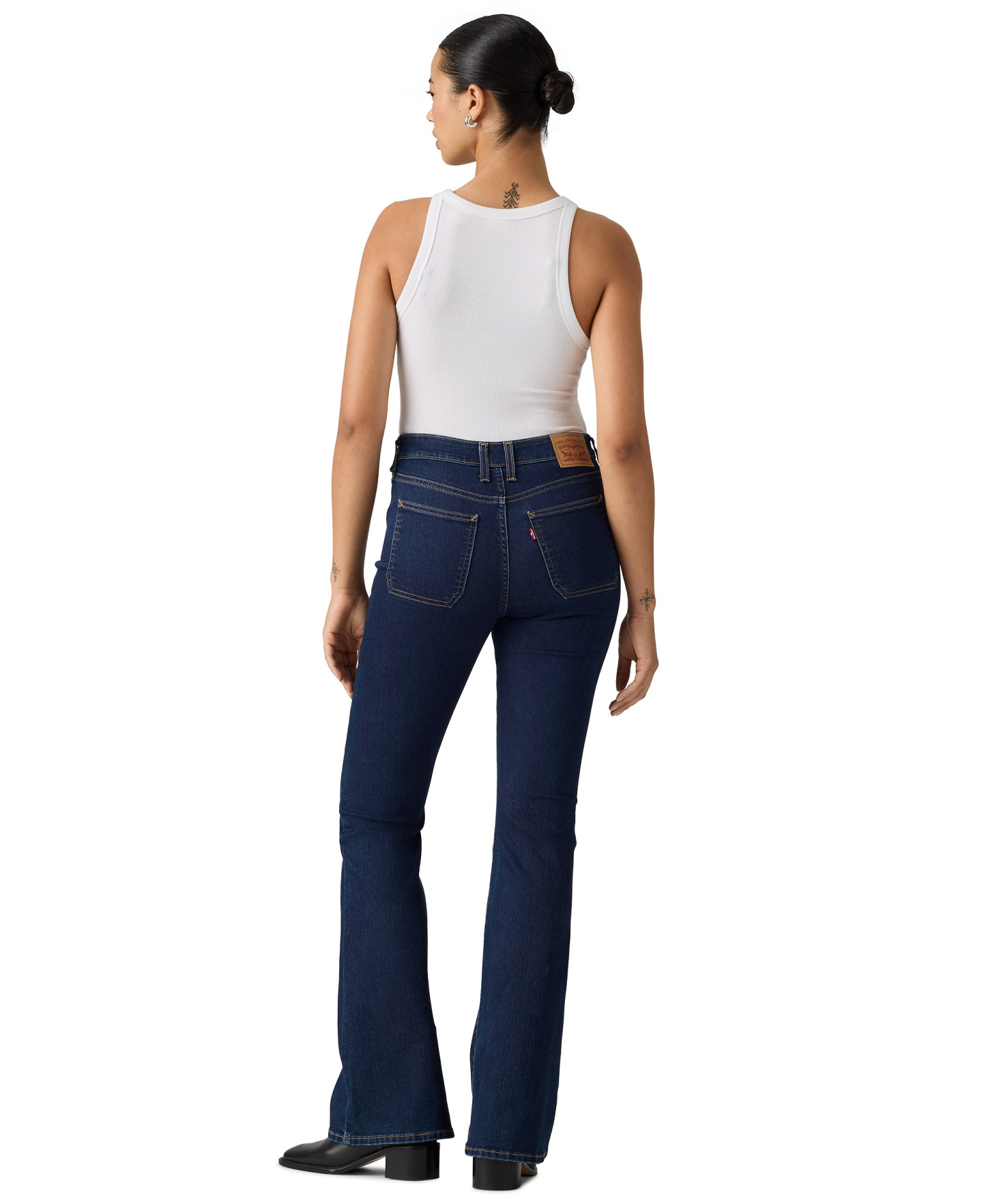 Levi's Women's 726 Patch Pocket High-Rise Slim-Fit Flare Jeans - Outside The Screen