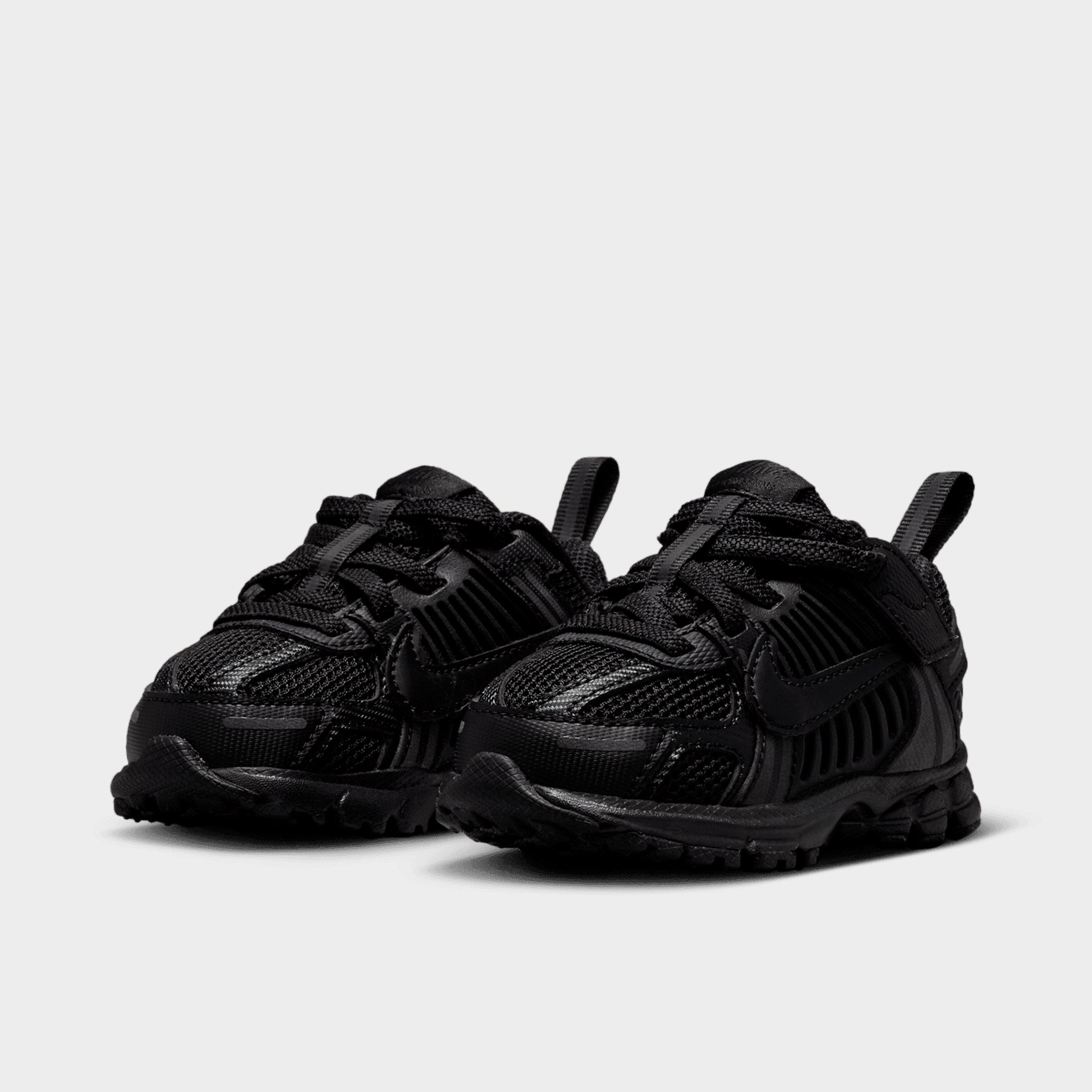 Infant and Kids' Toddler Nithtke Vomero 5 Stretch Lace Casual Shoes - Black/Black - Both shoes facing left