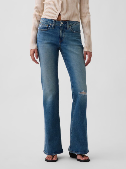 Low Rise Long & Lean Split-Hem Jeans - Medium destroy wash
